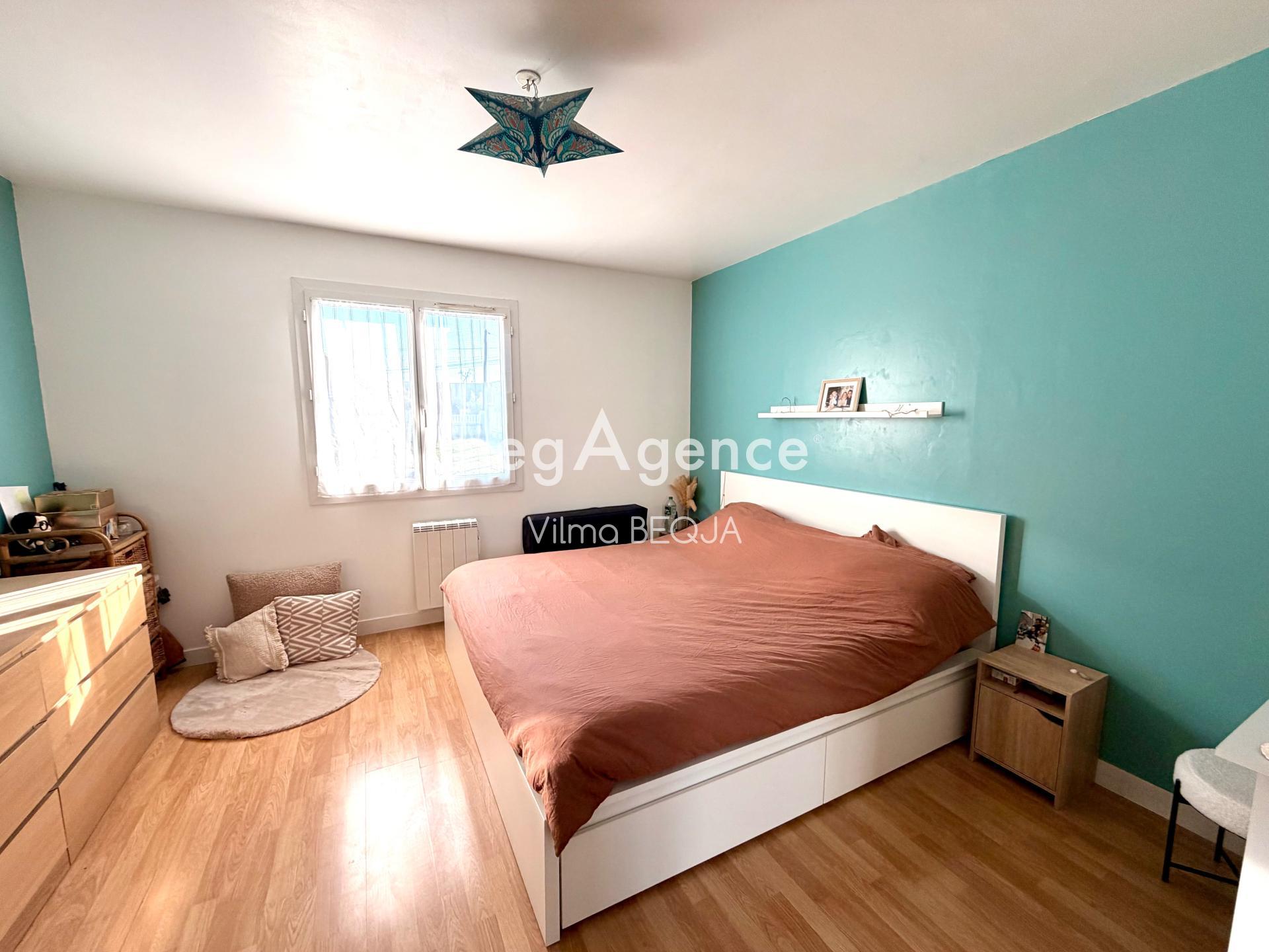 Miniature photo - 13 / 18