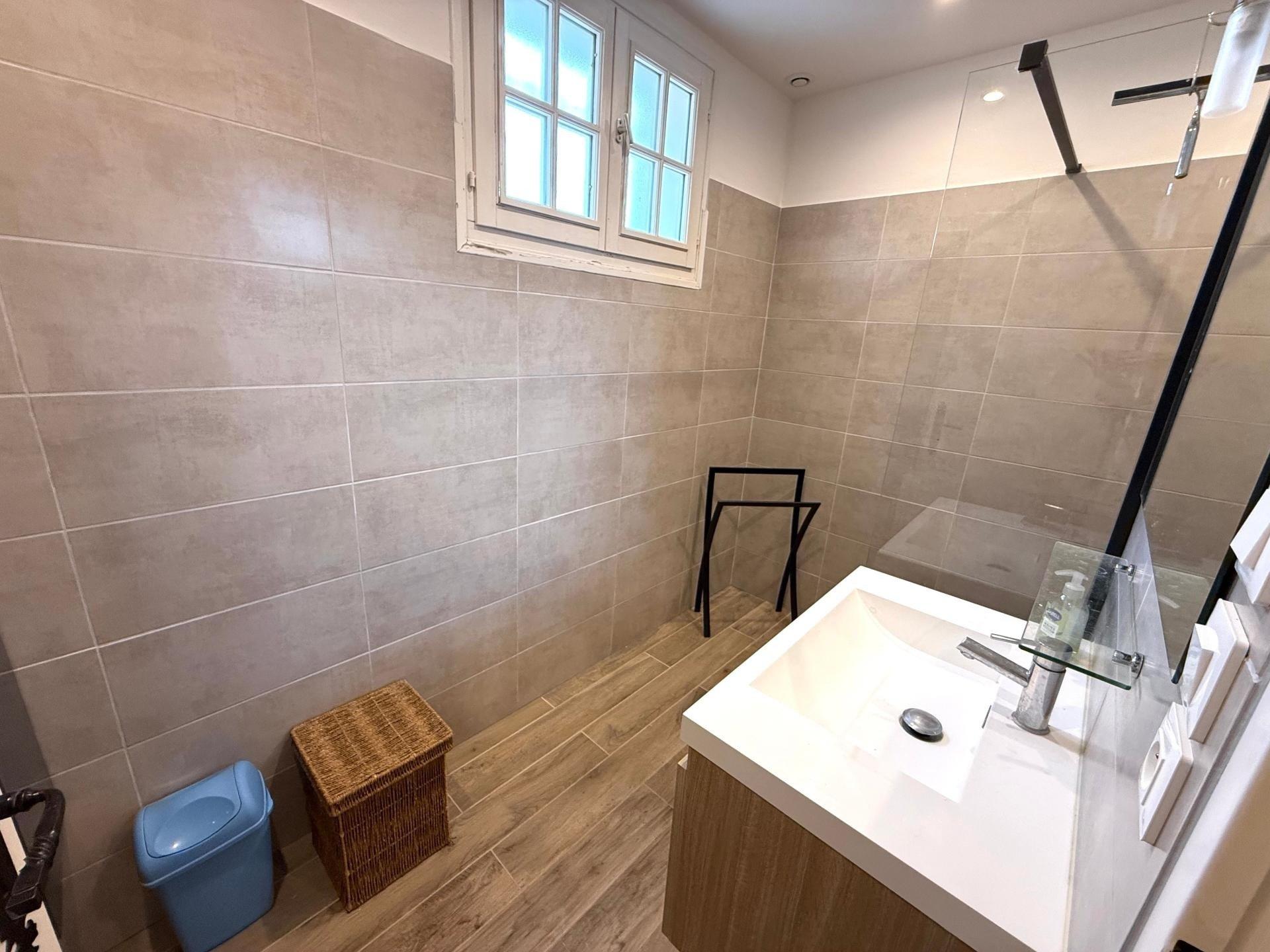 Miniature photo - 10 / 11