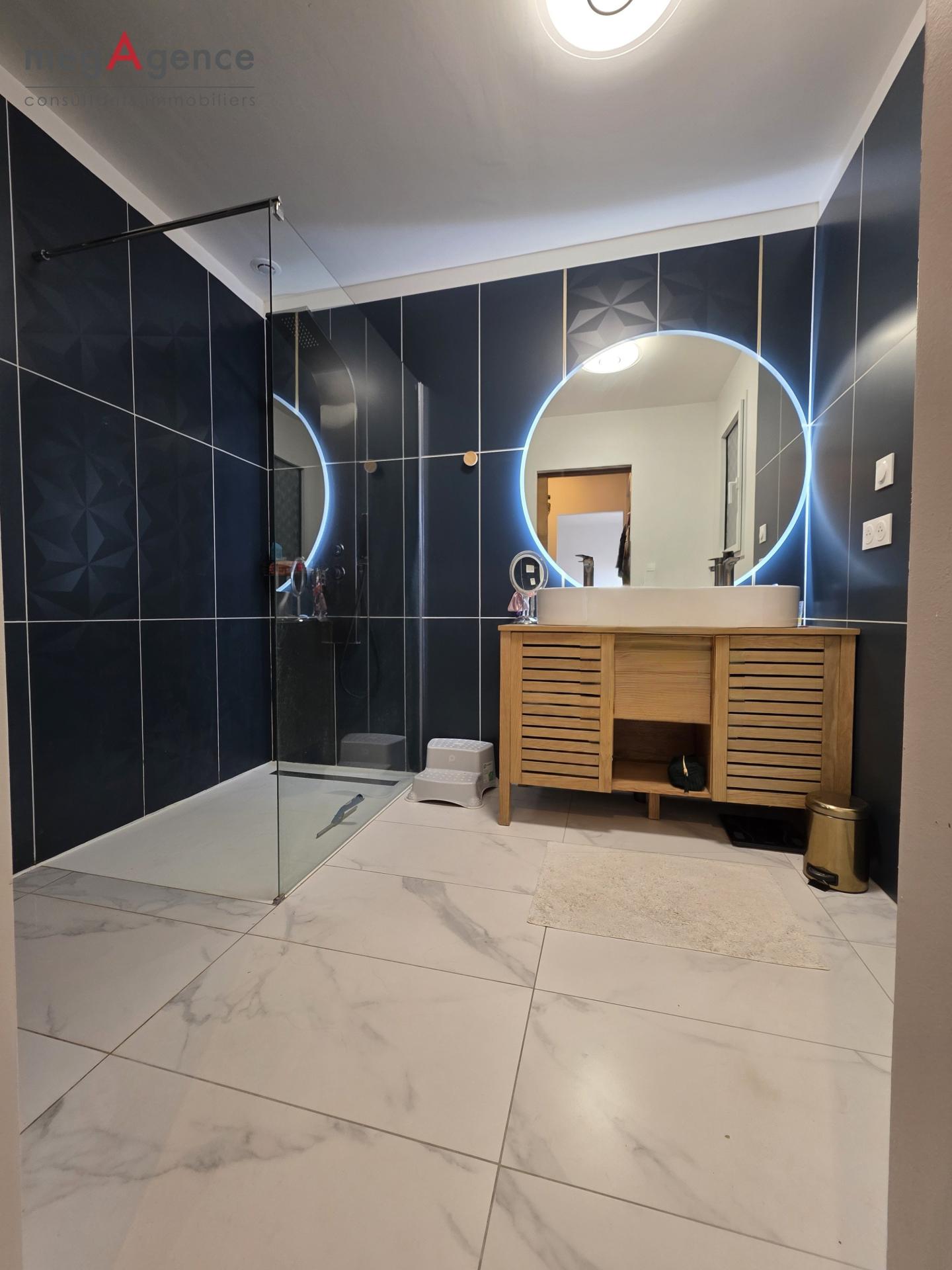 Miniature photo - 8 / 17