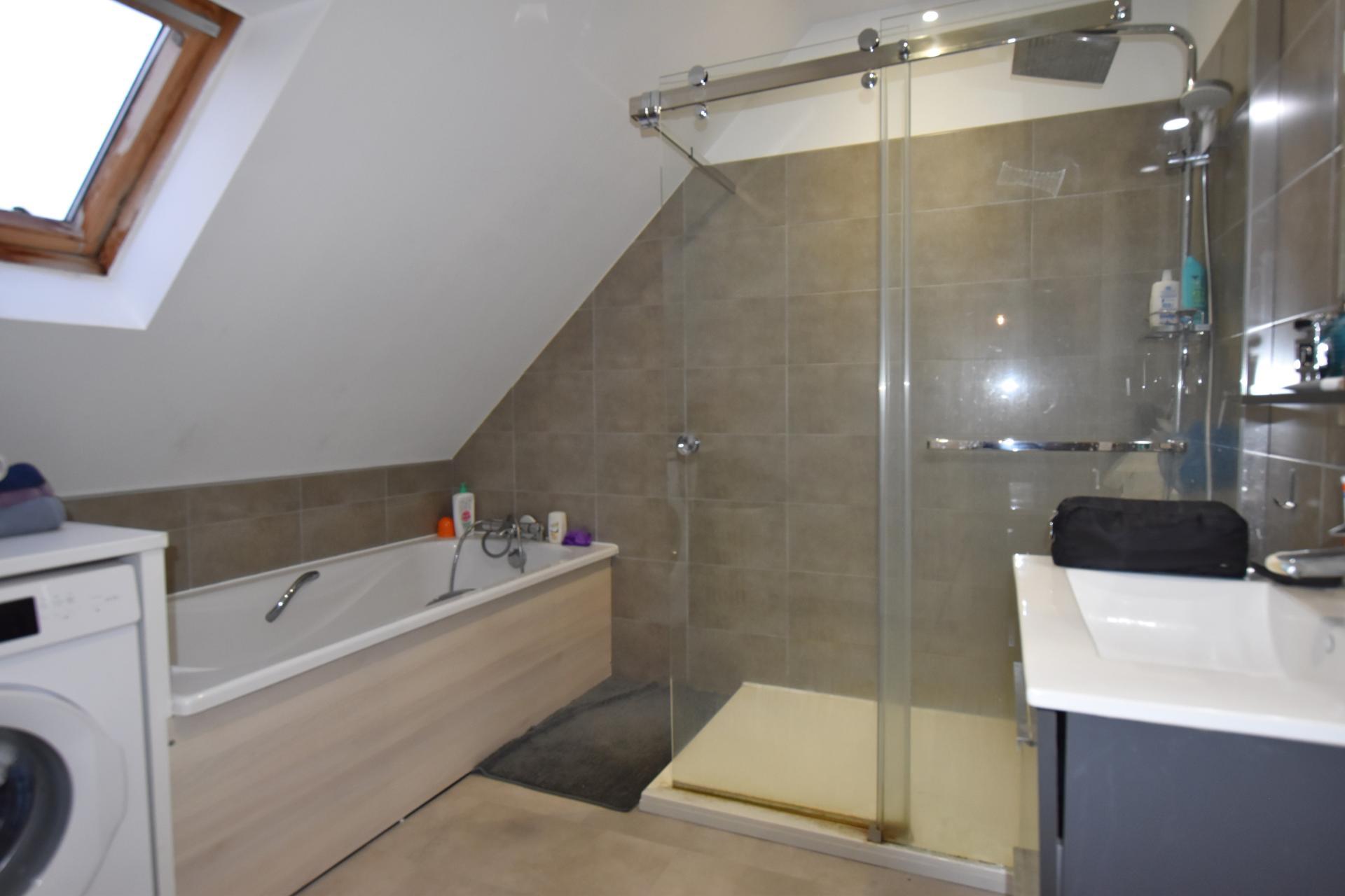 Miniature photo - 12 / 12