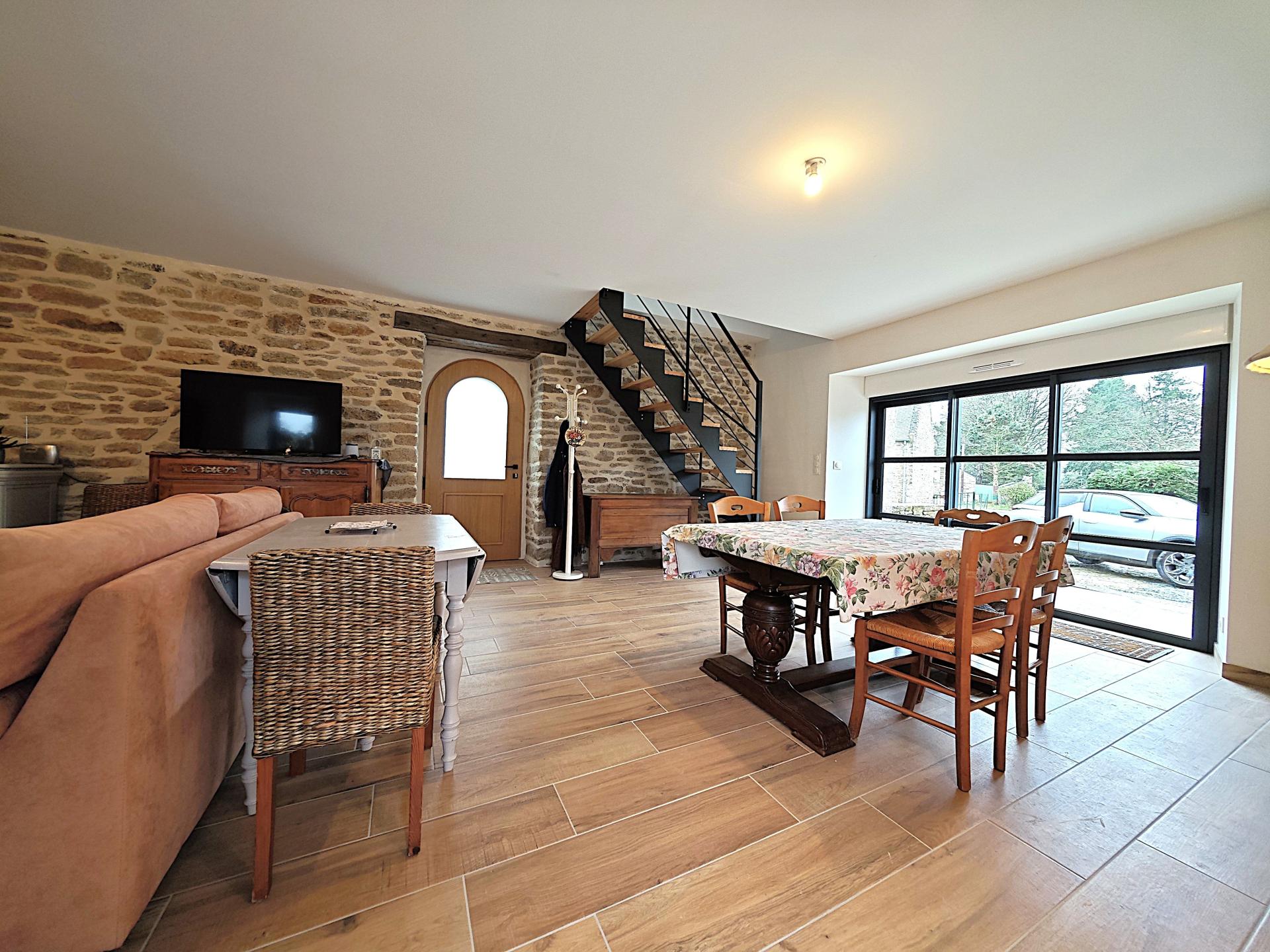 Miniature photo - 2 / 14