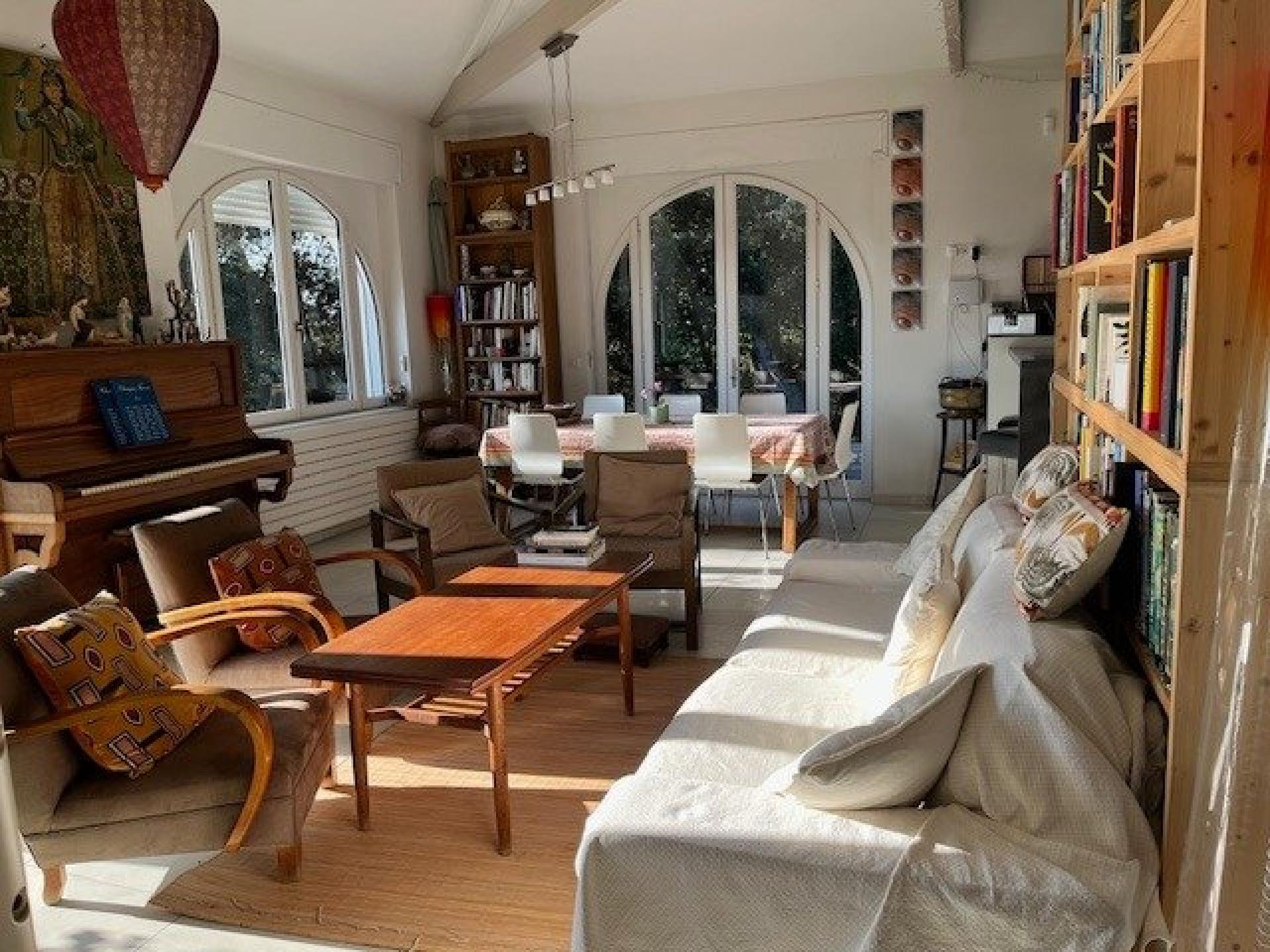 Miniature photo - 4 / 12