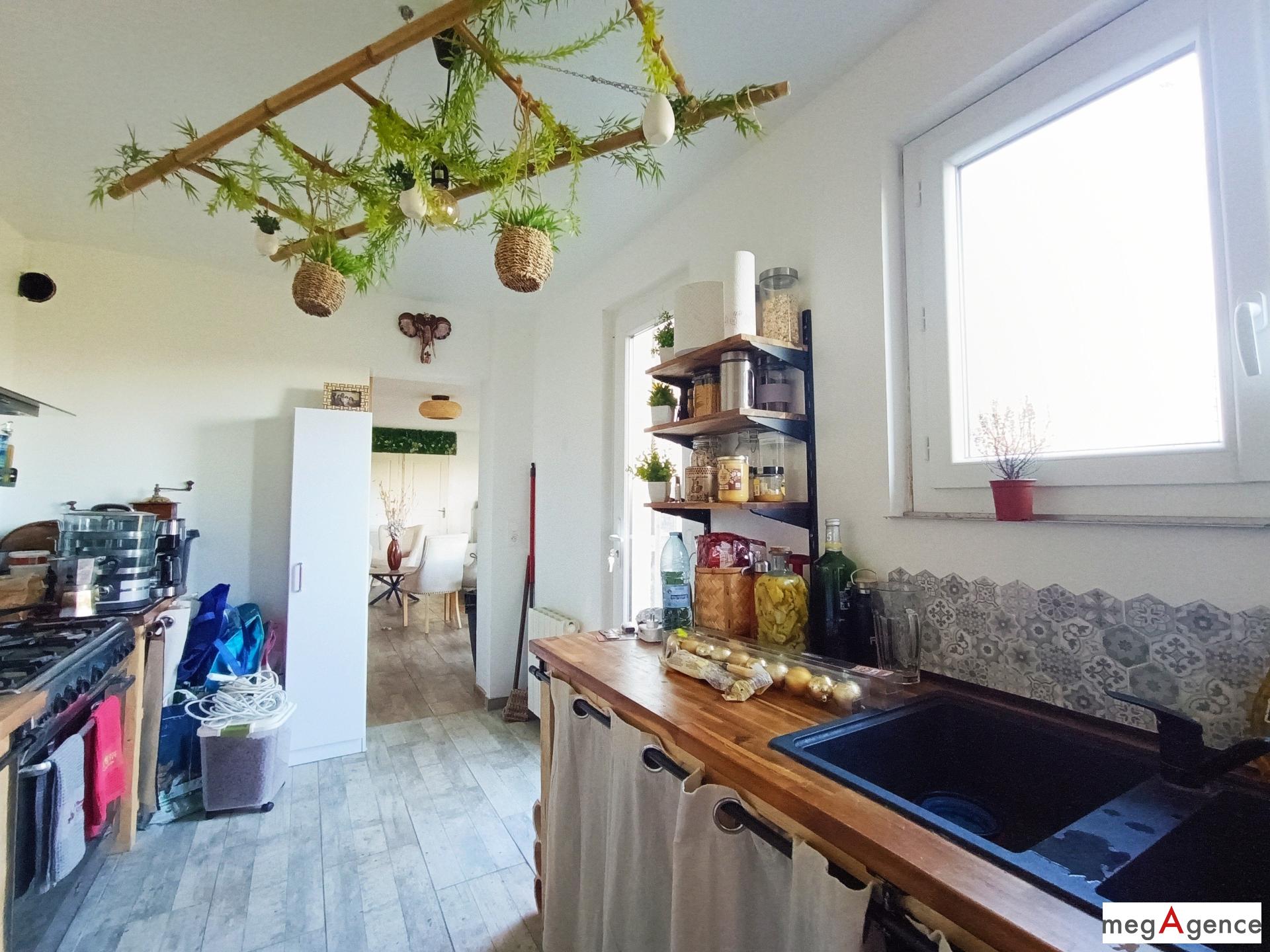 Miniature photo - 2 / 10