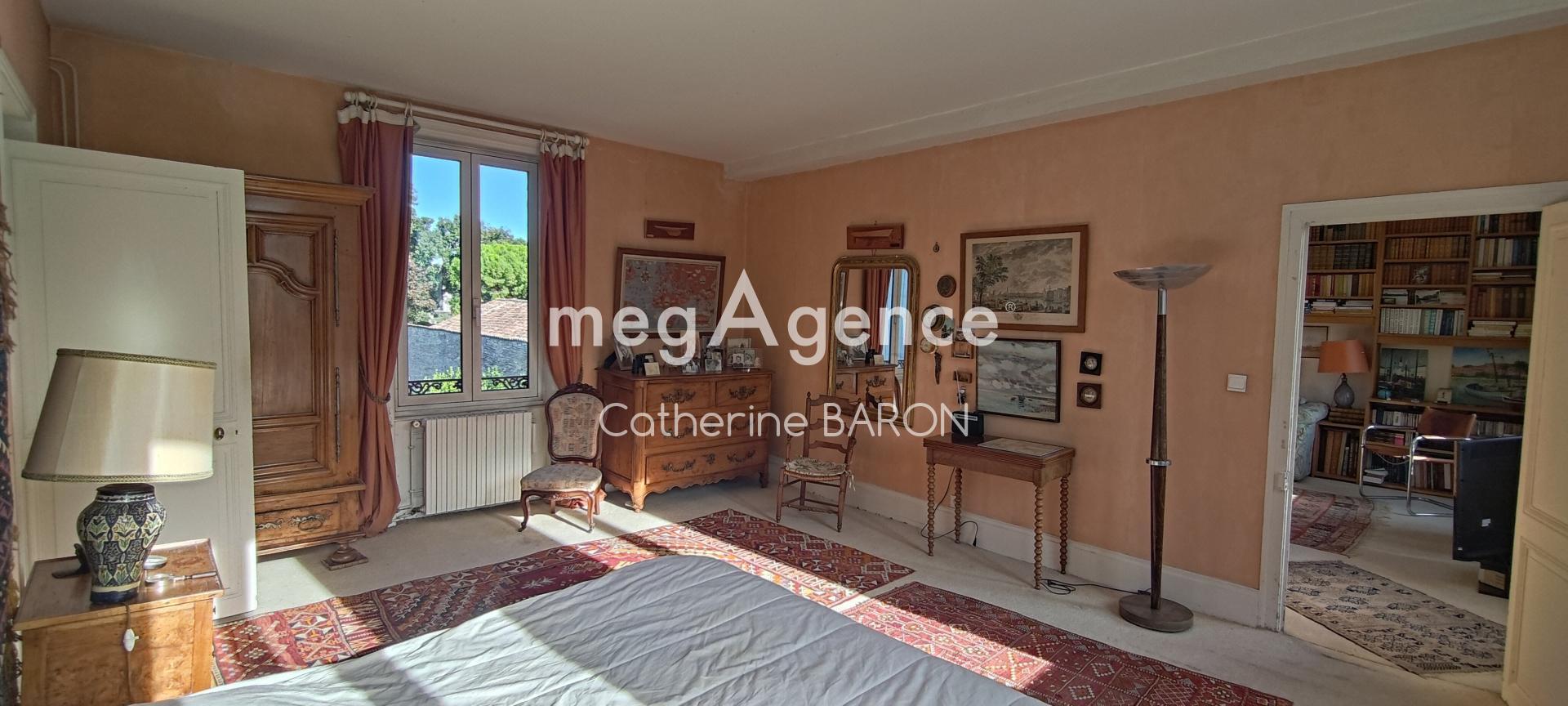 Miniature photo - 8 / 12