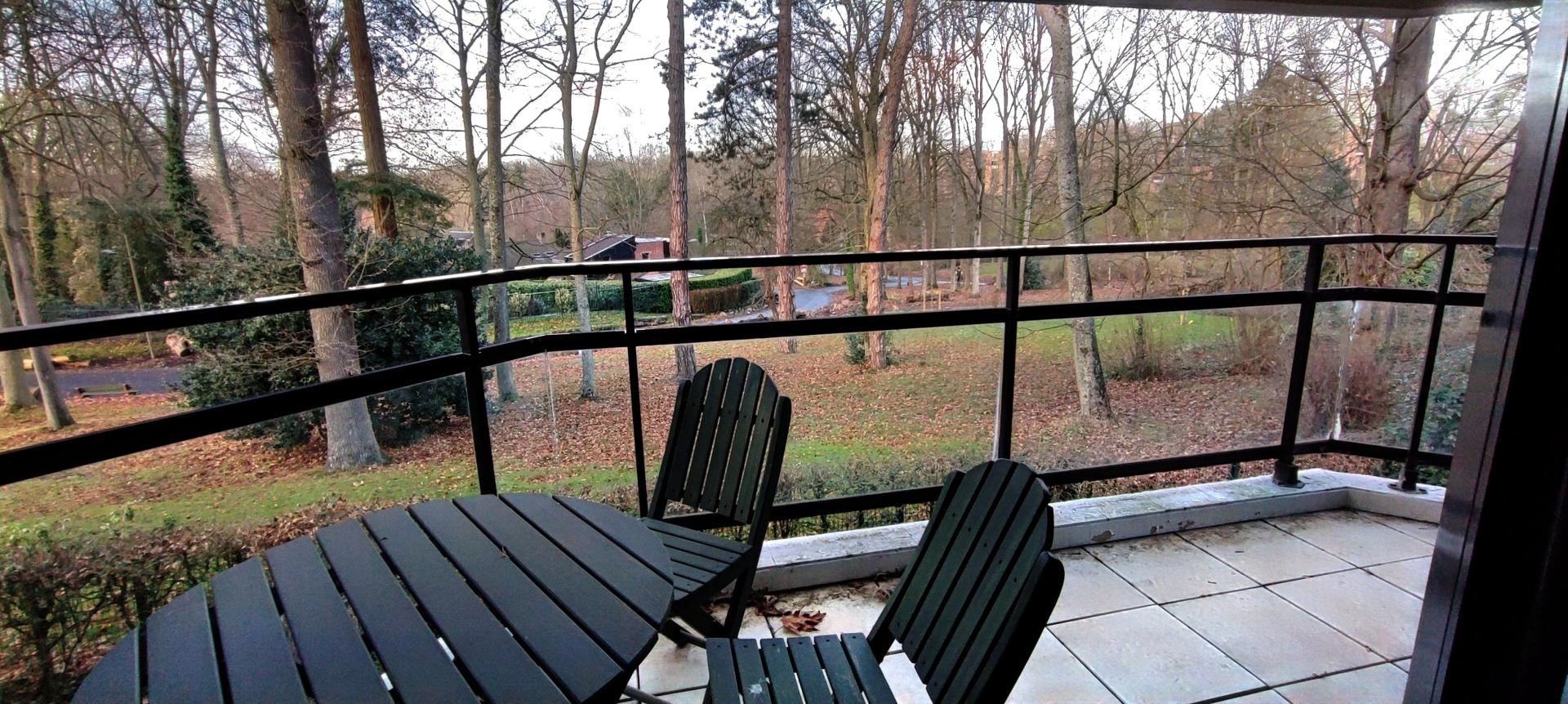 Miniature photo - 2 / 2