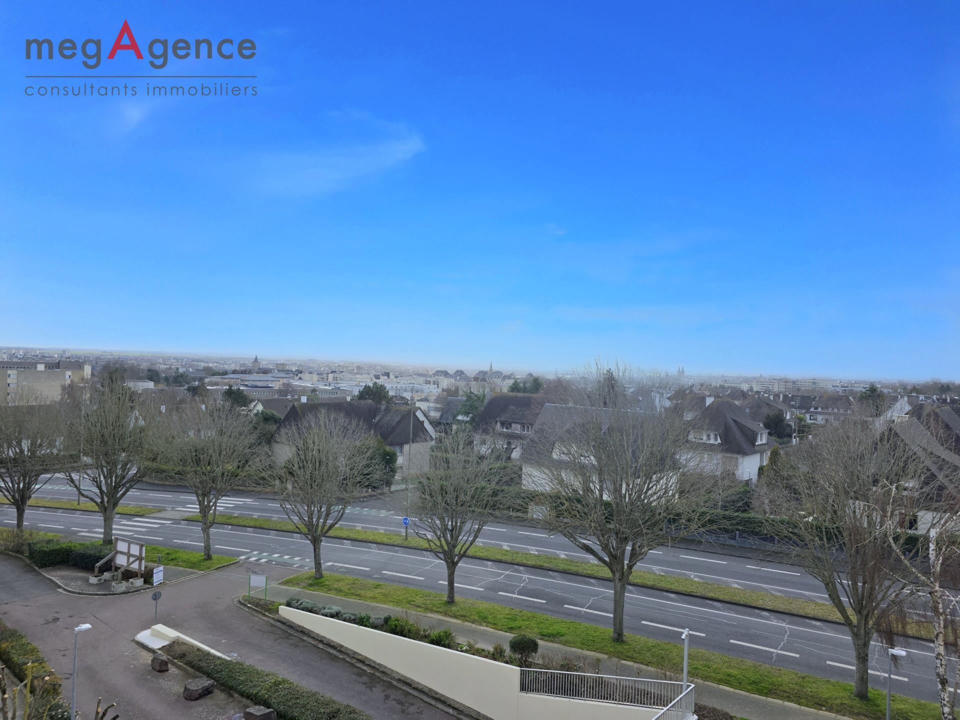 Miniature photo - 2 / 19