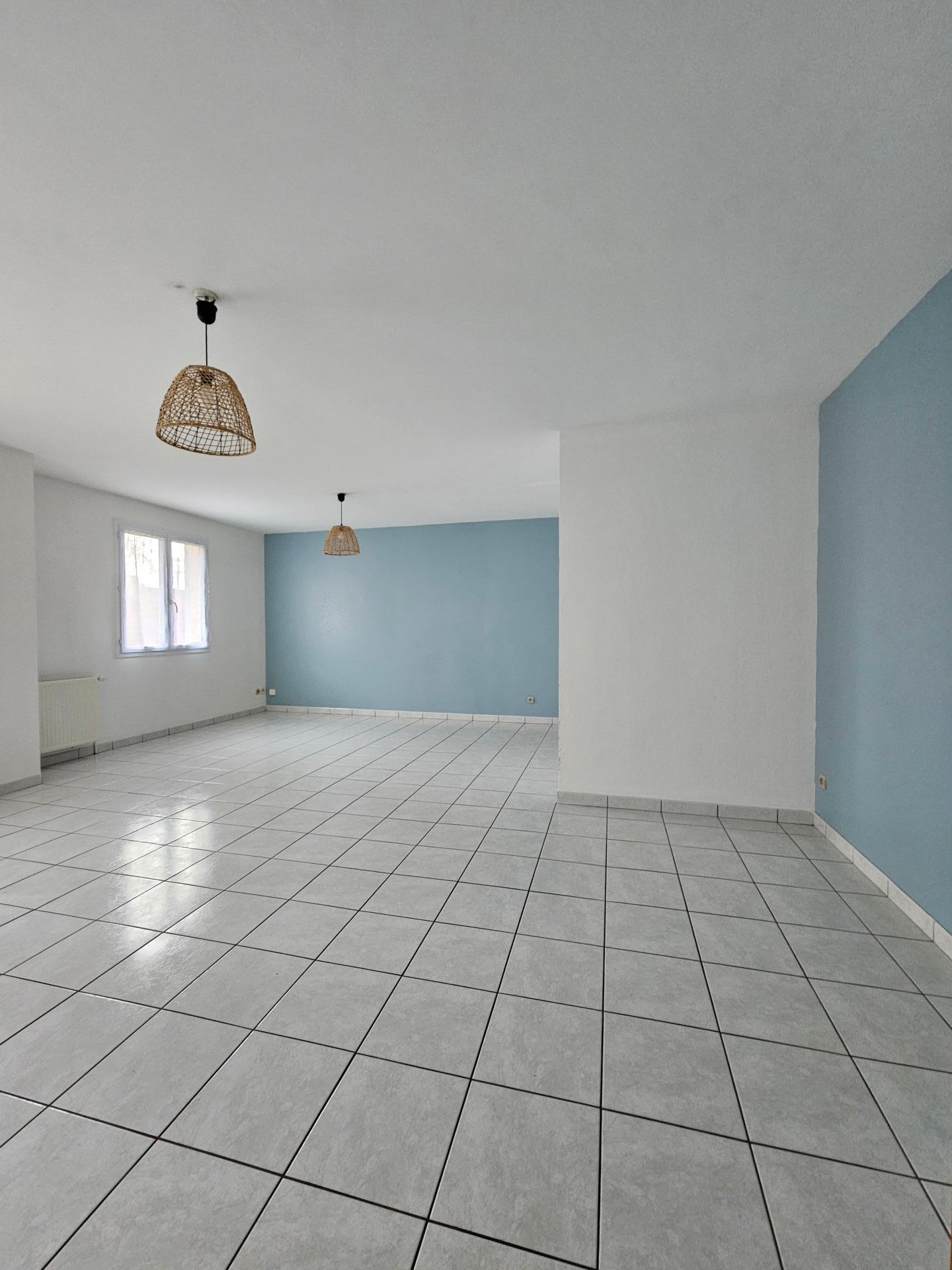 Miniature photo - 2 / 9