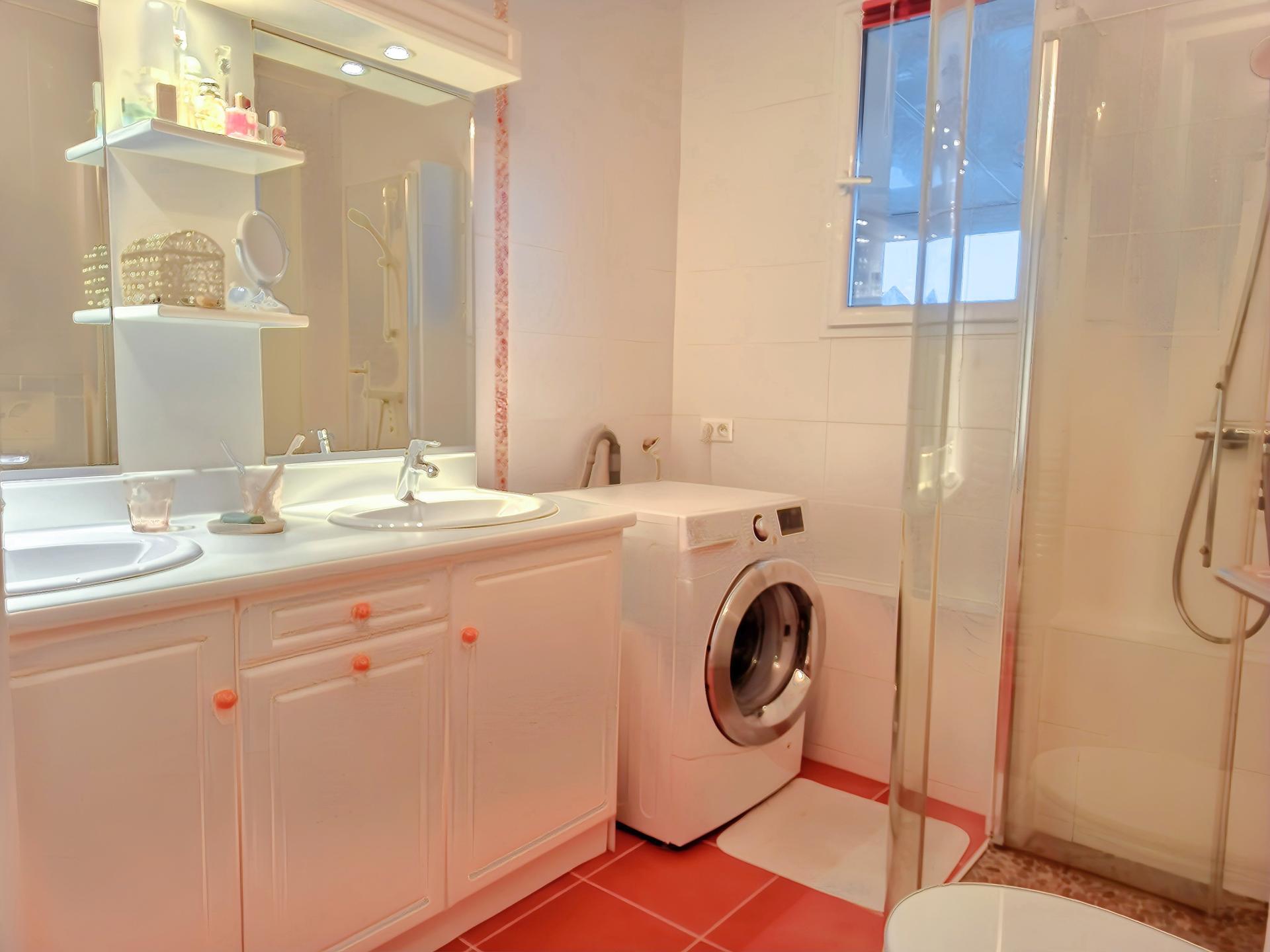 Miniature photo - 10 / 12