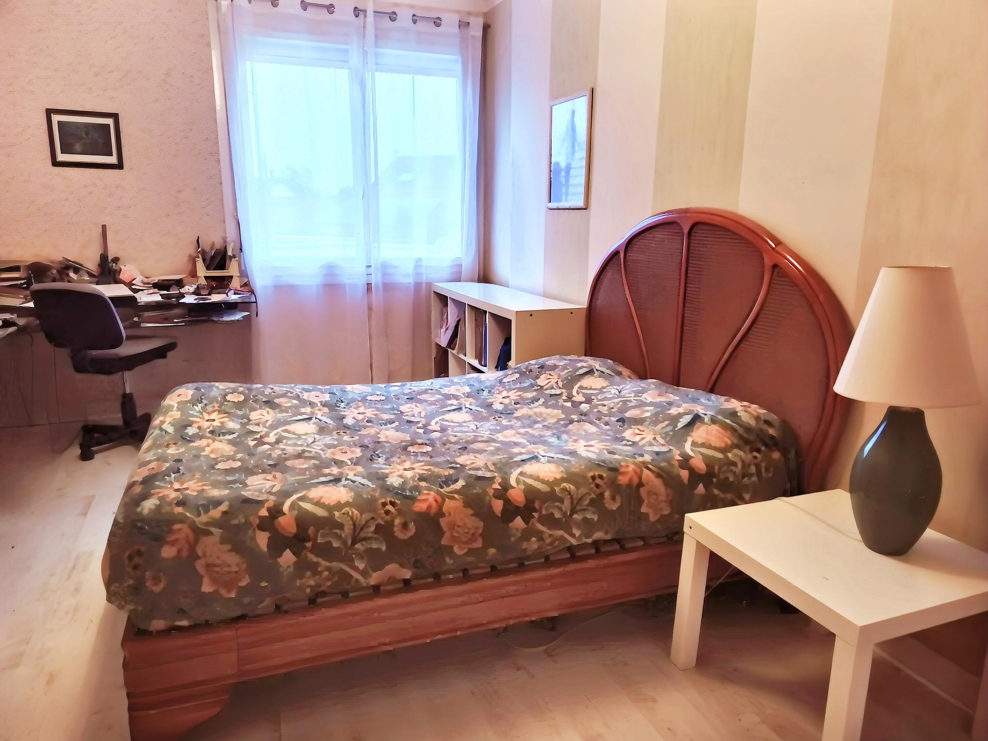 Miniature photo - 8 / 12