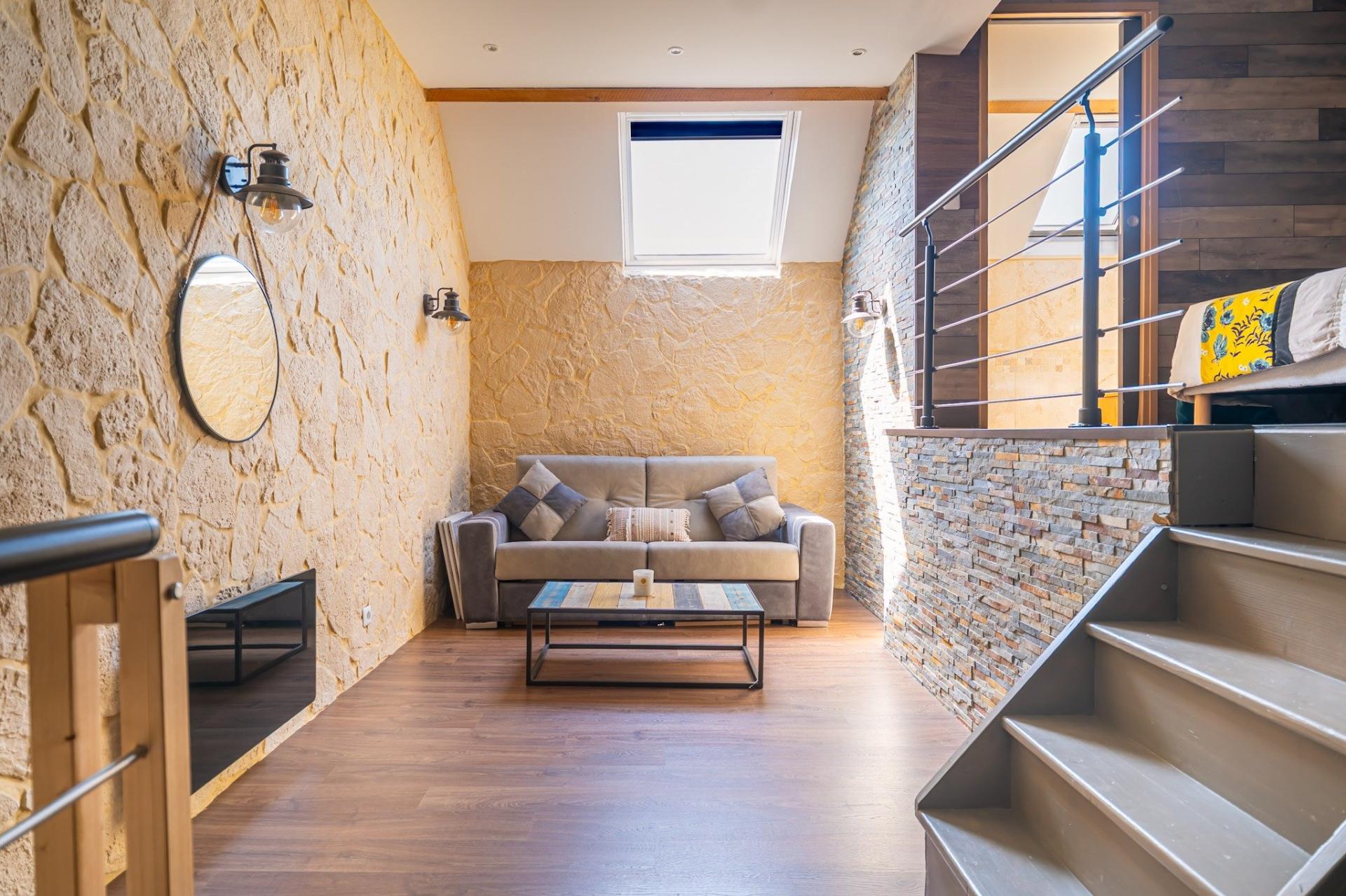 Miniature photo - 9 / 17