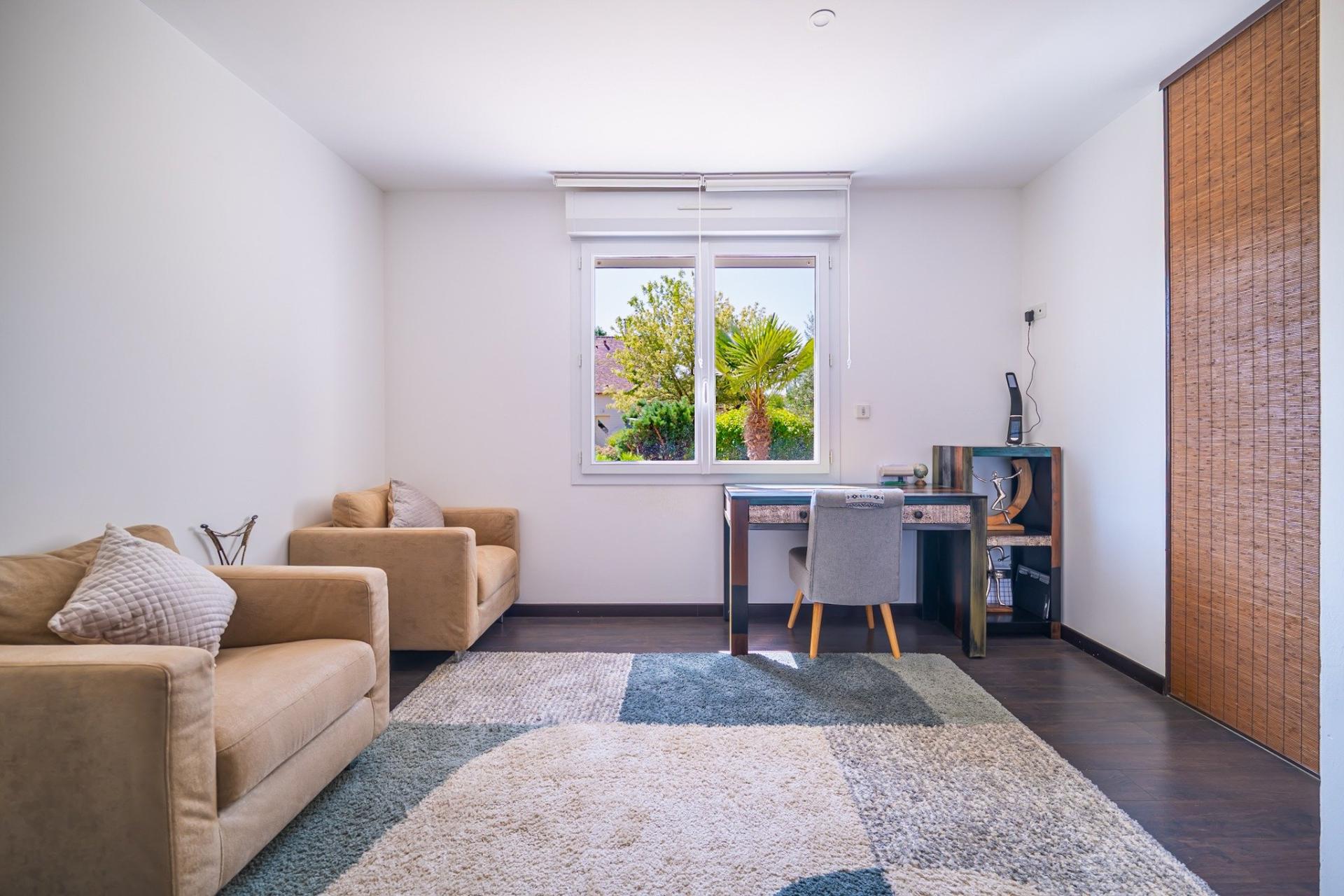 Miniature photo - 13 / 17