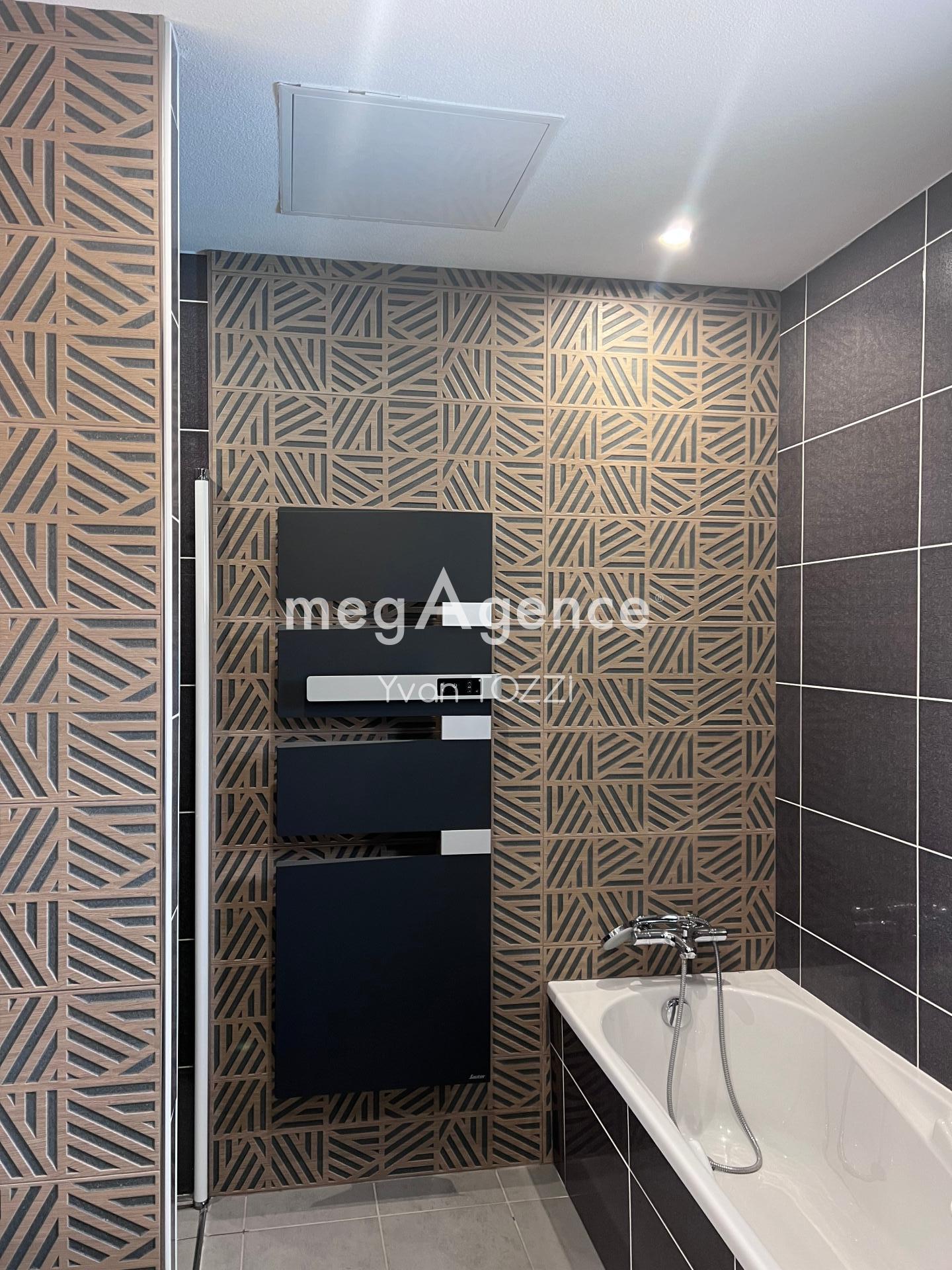 Miniature photo - 8 / 10