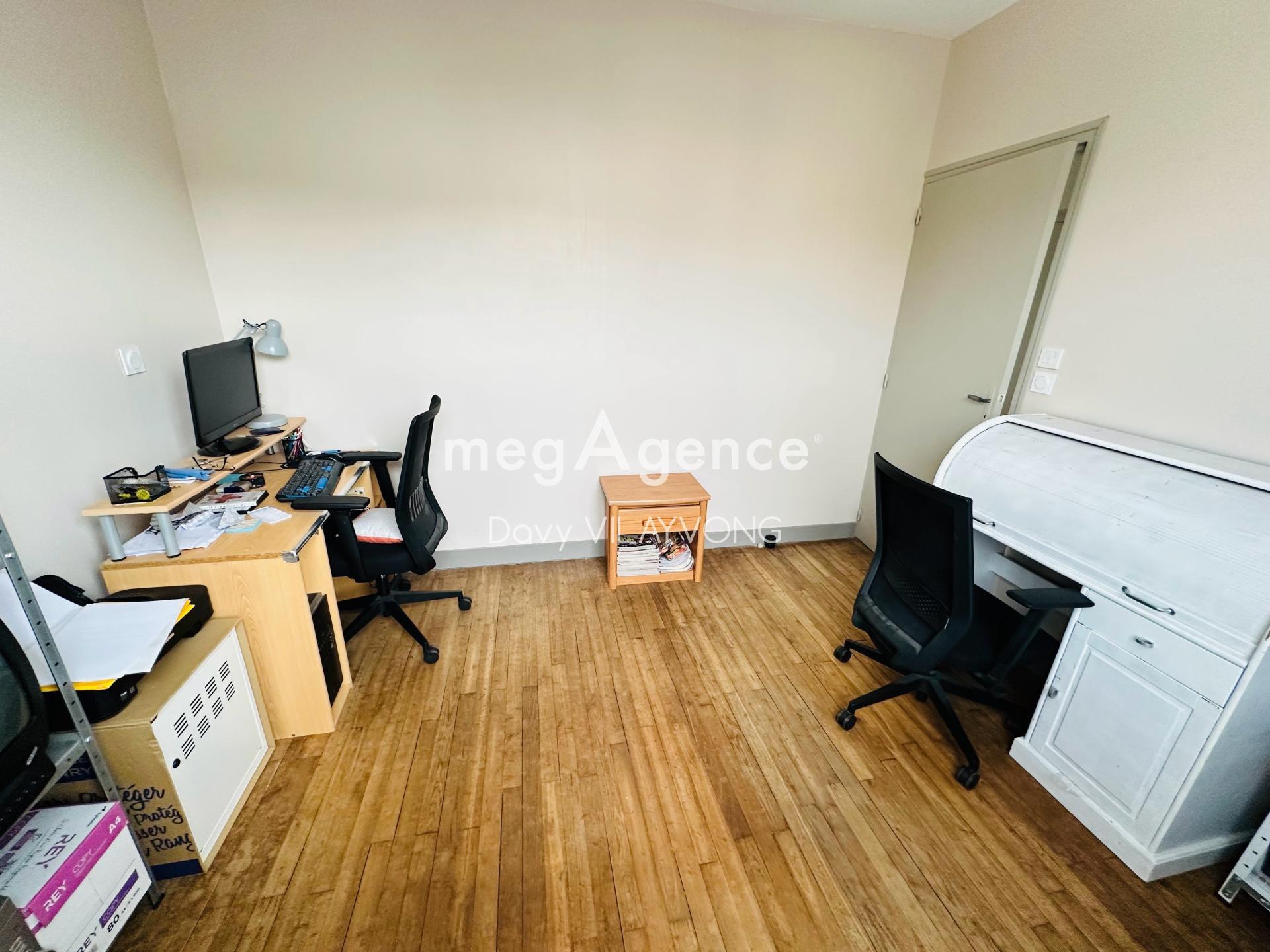 Miniature photo - 5 / 10