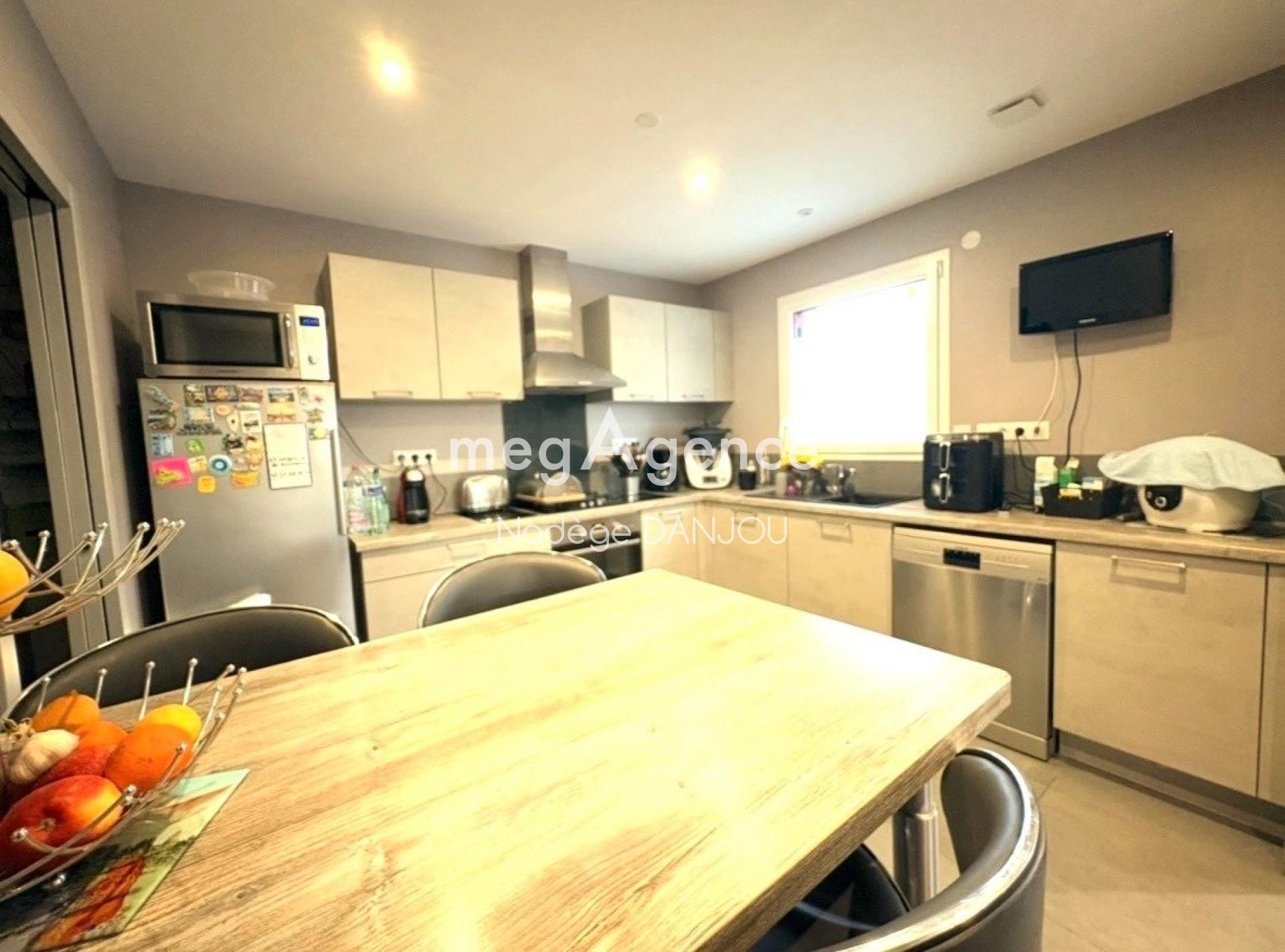 Miniature photo - 6 / 6