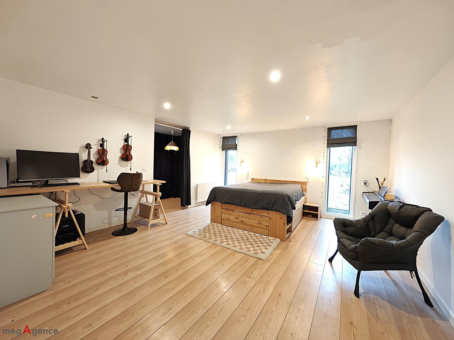 Miniature photo - 8 / 17