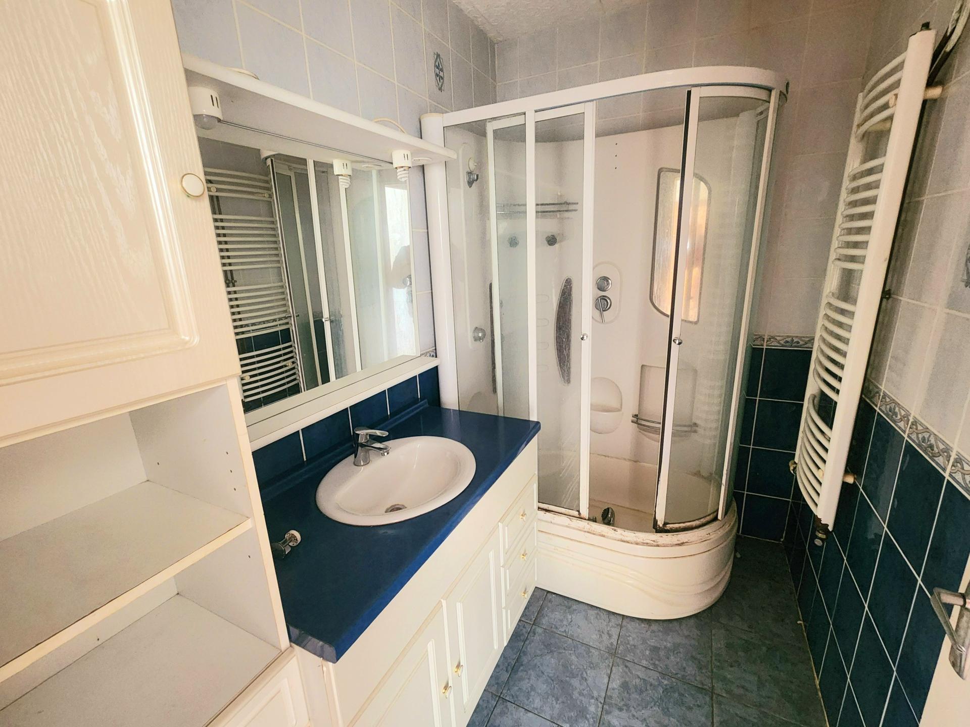 Miniature photo - 12 / 19