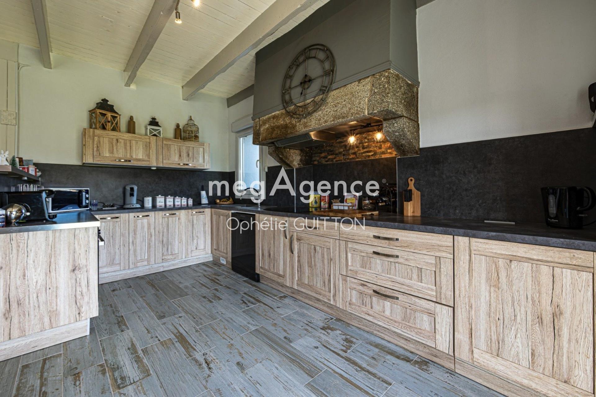 Miniature photo - 2 / 10