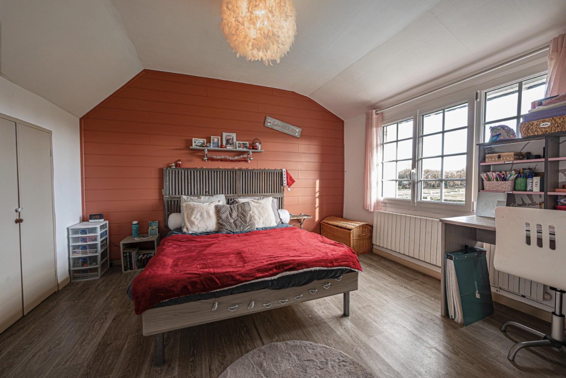 Miniature photo - 7 / 10