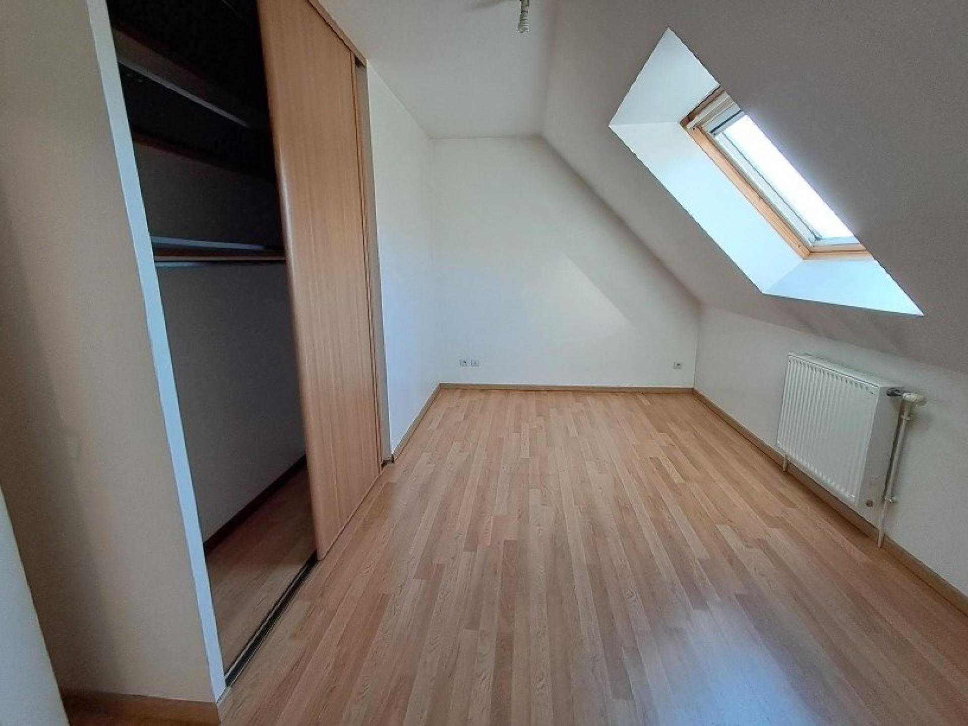 Miniature photo - 12 / 14