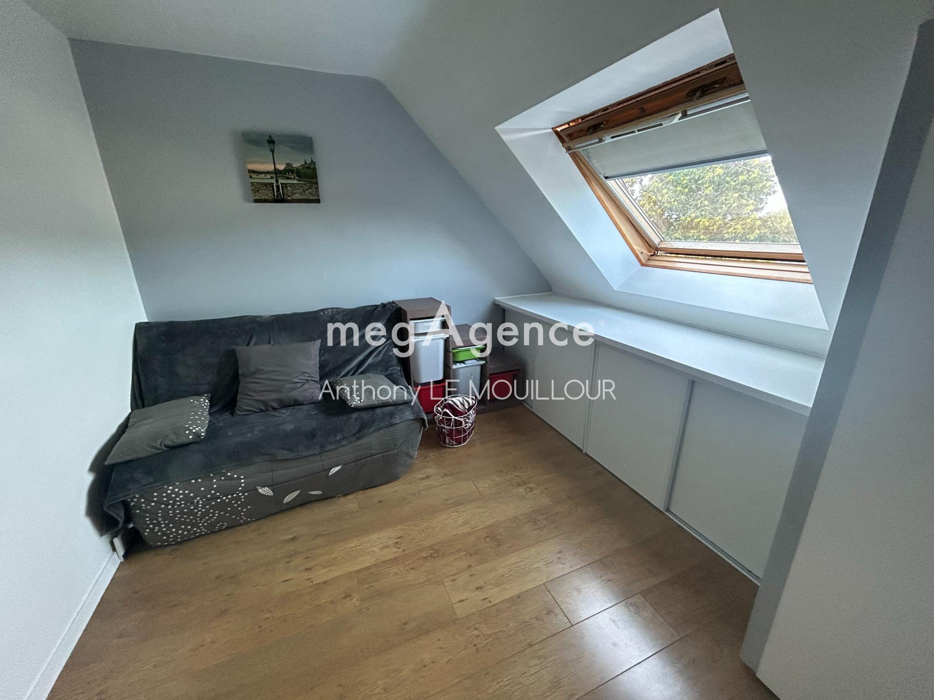 Miniature photo - 12 / 16