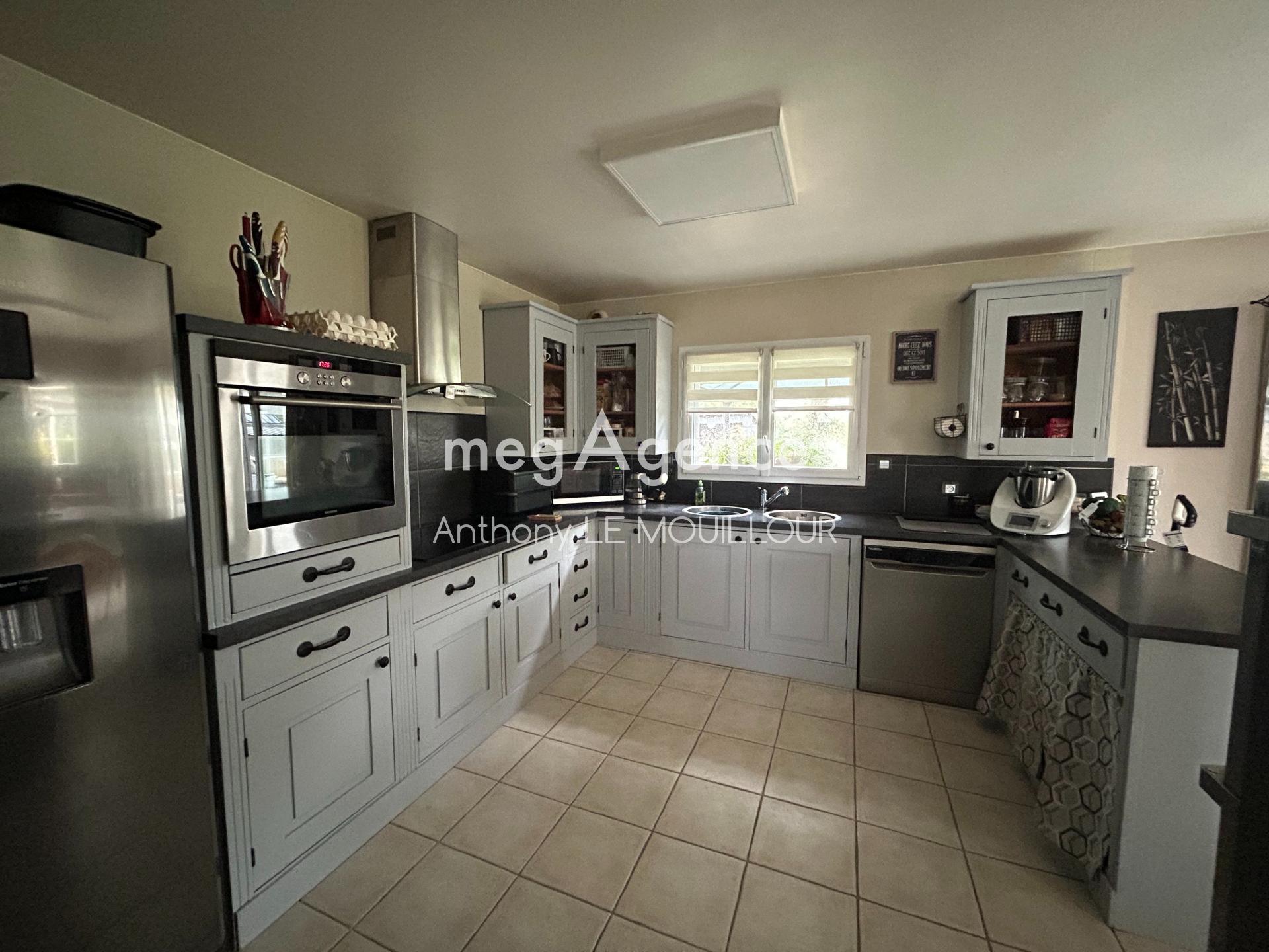 Miniature photo - 8 / 16