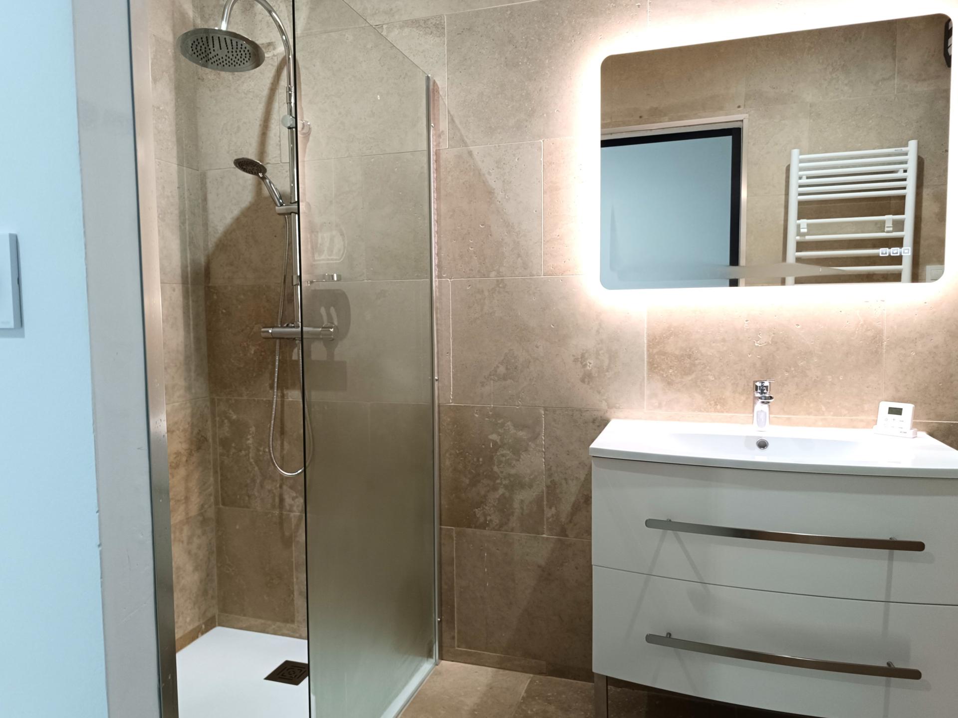 Miniature photo - 3 / 9