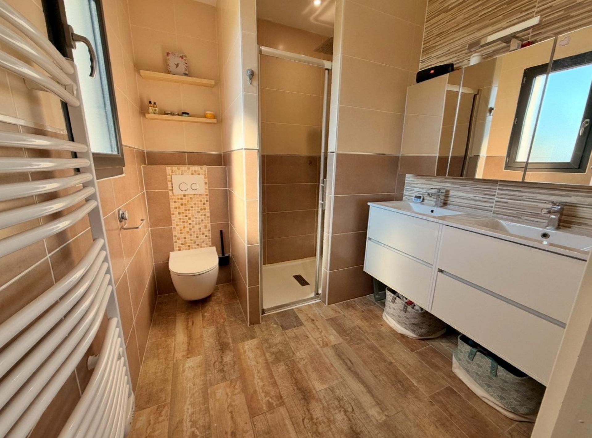 Miniature photo - 7 / 14