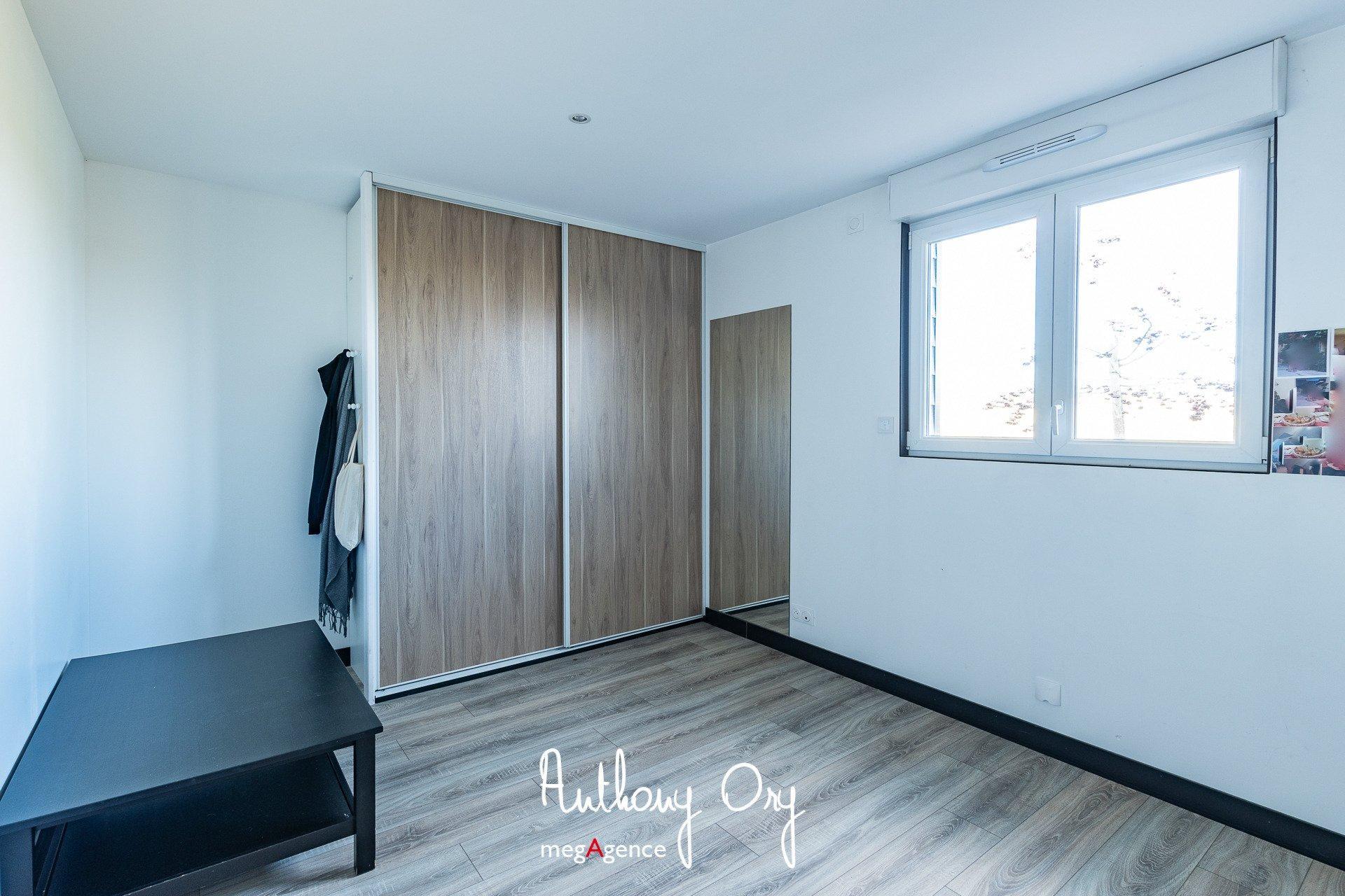 Miniature photo - 14 / 16