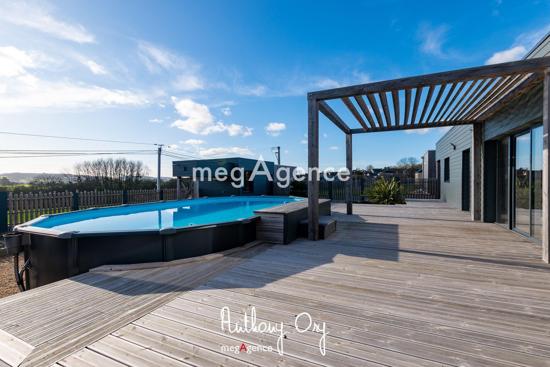 Miniature photo - 2 / 16