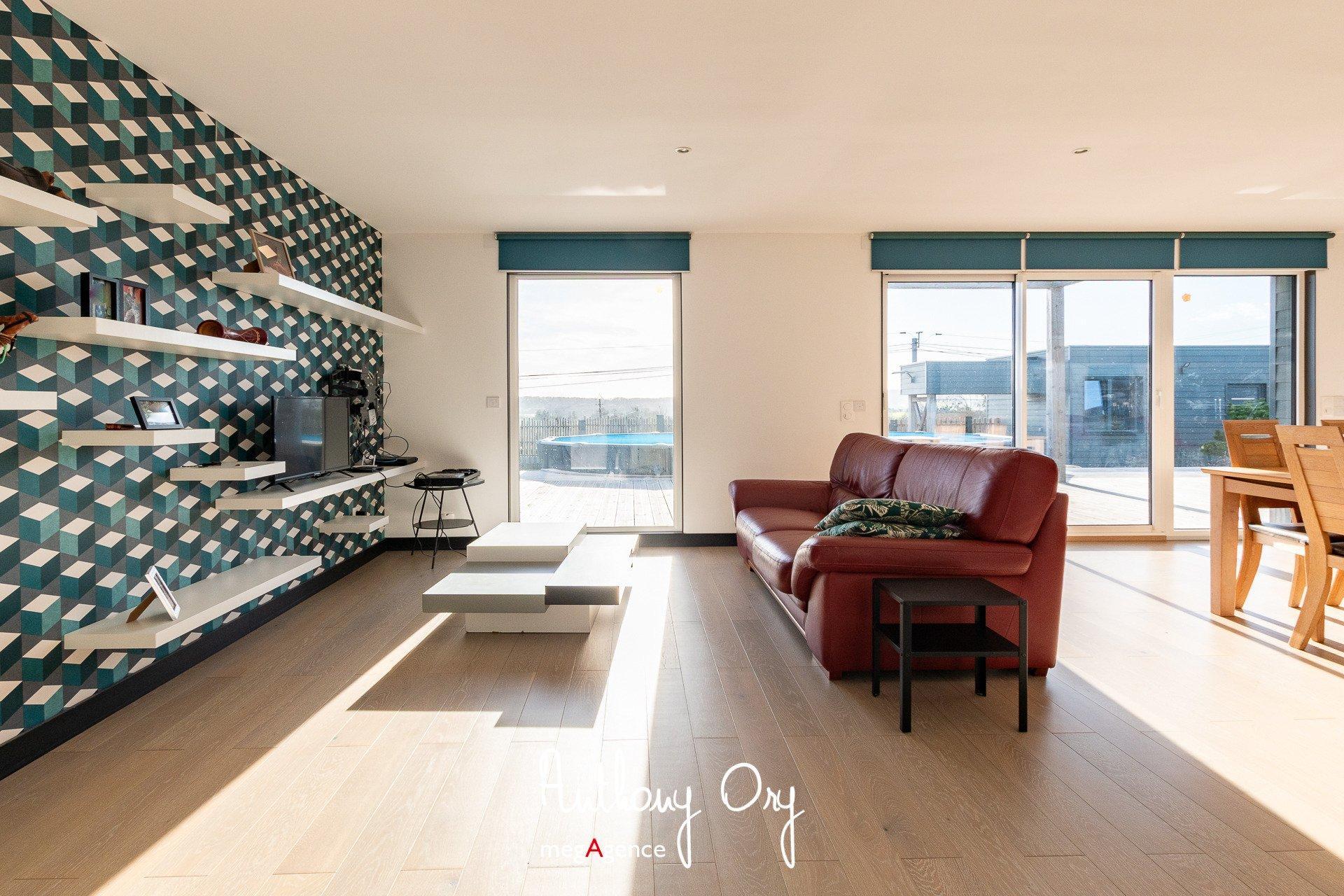 Miniature photo - 10 / 16