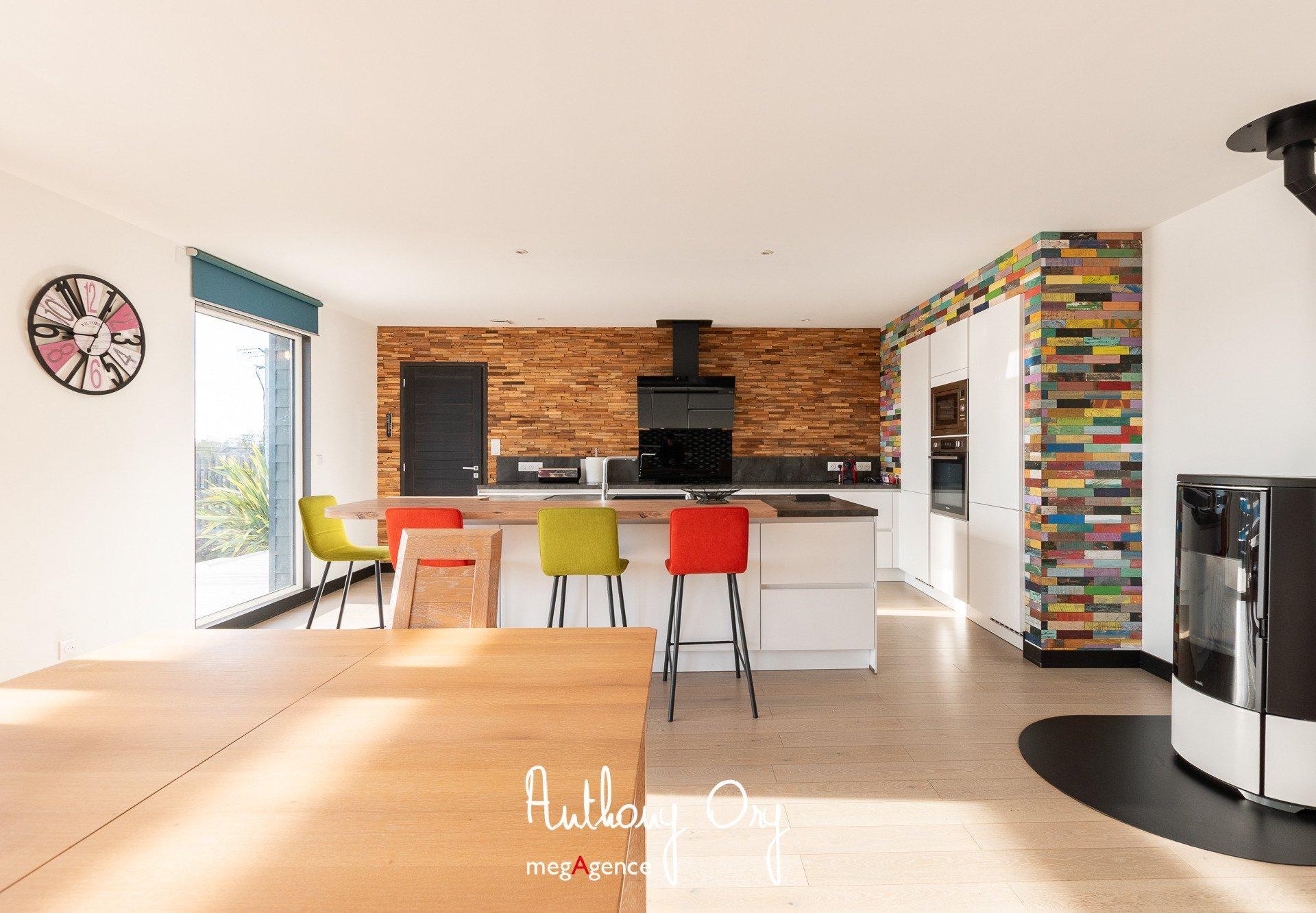 Miniature photo - 5 / 16