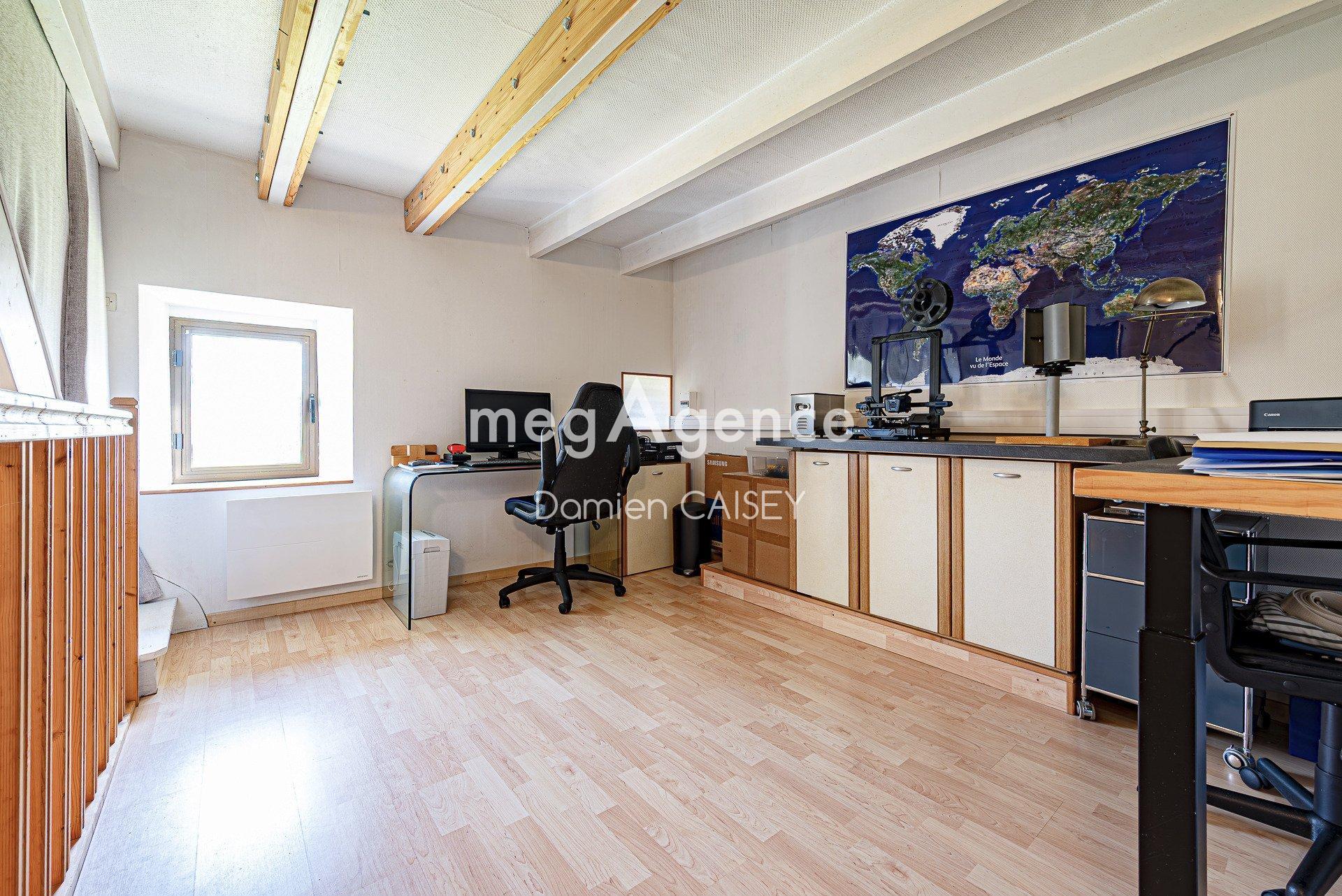 Miniature photo - 17 / 20