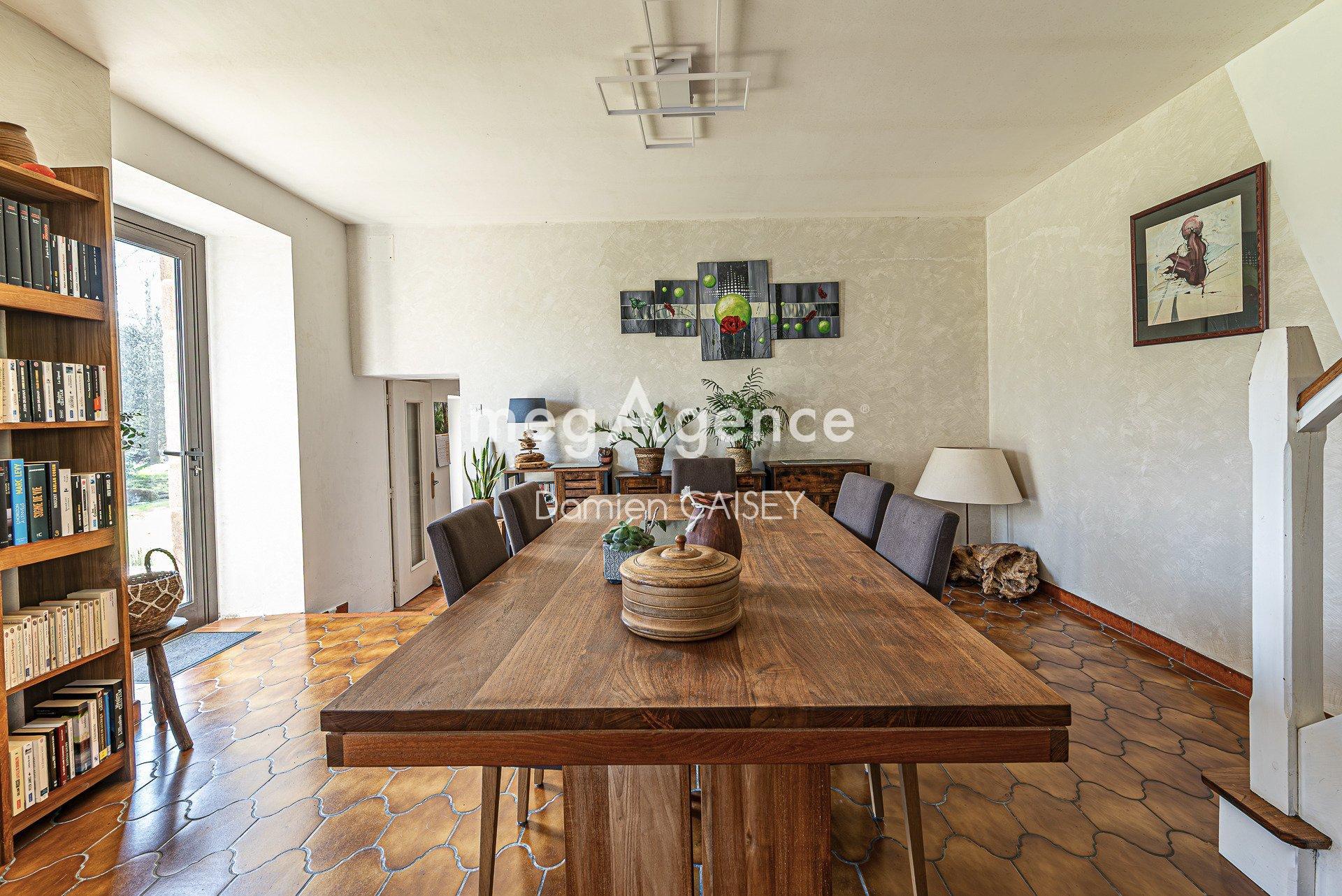 Miniature photo - 8 / 20