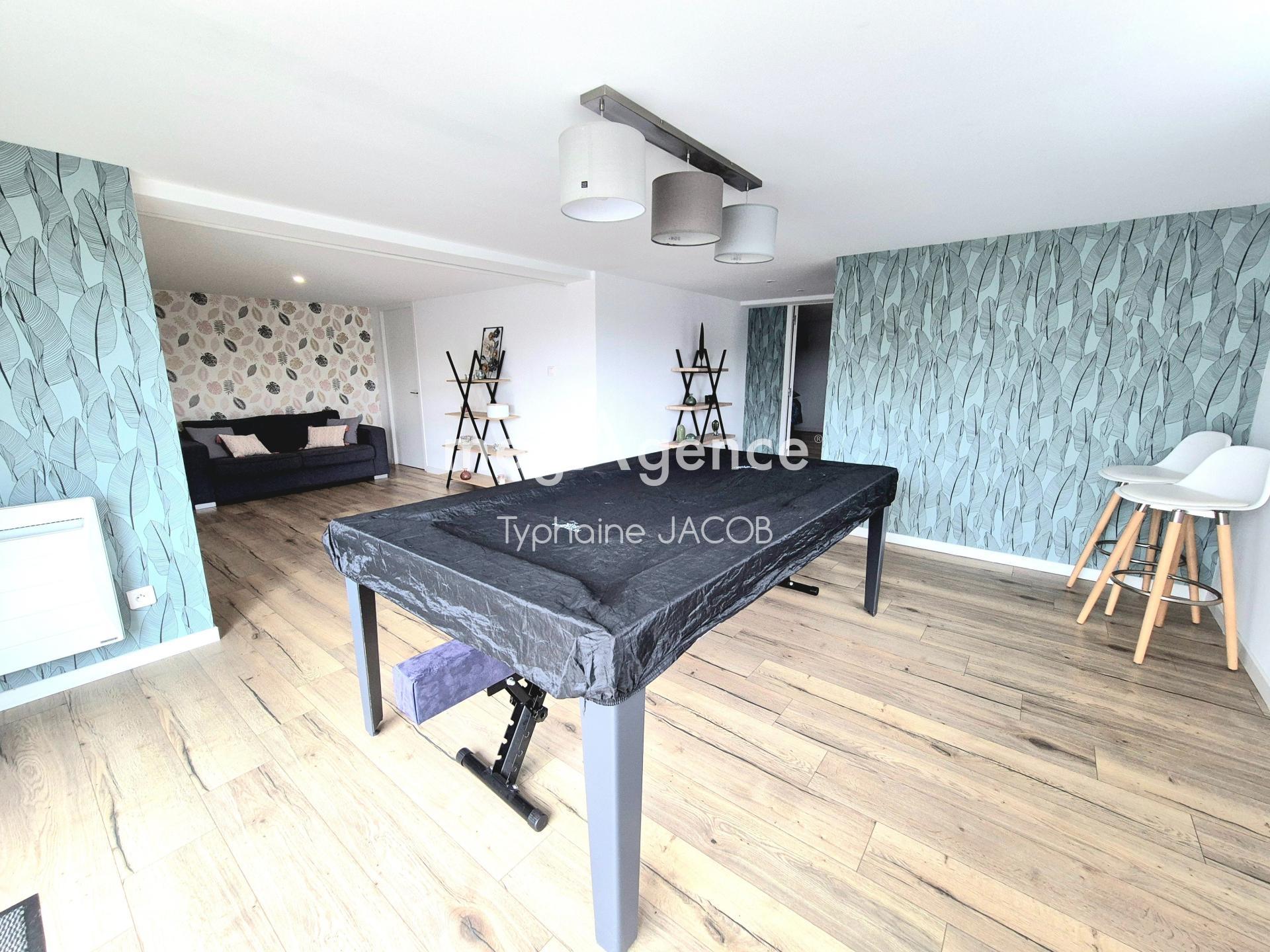 Miniature photo - 8 / 16