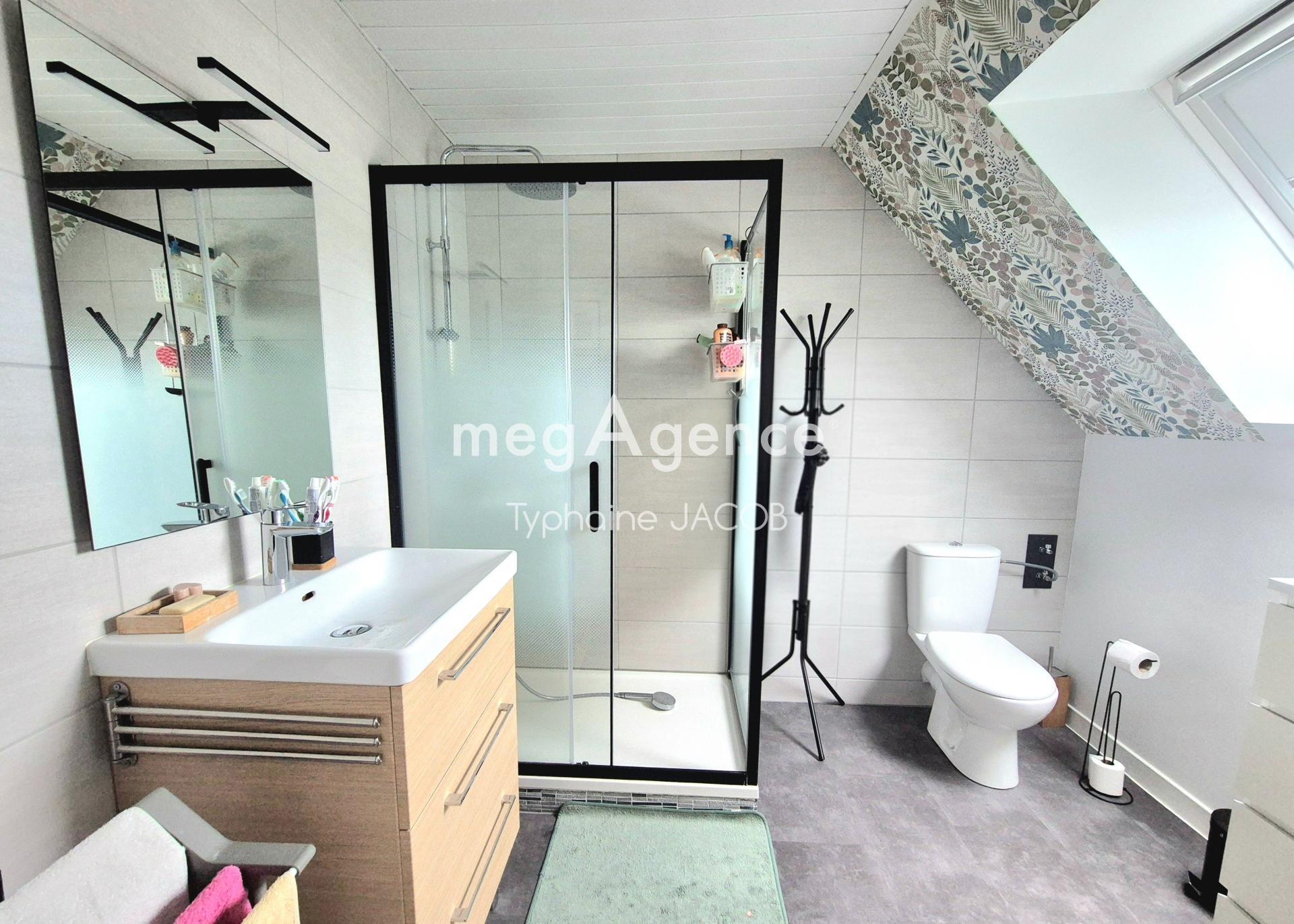 Miniature photo - 12 / 16