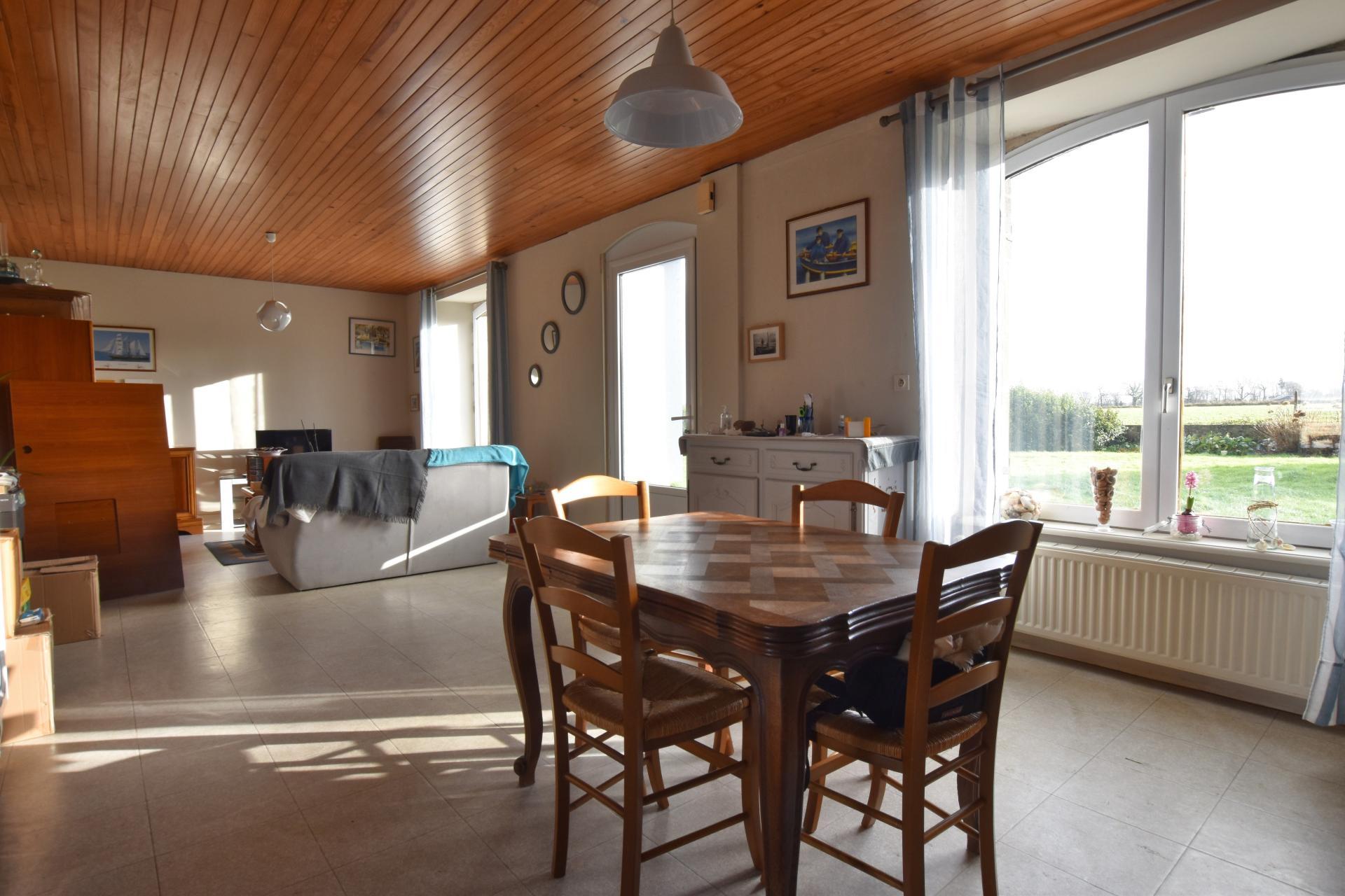 Miniature photo - 2 / 10