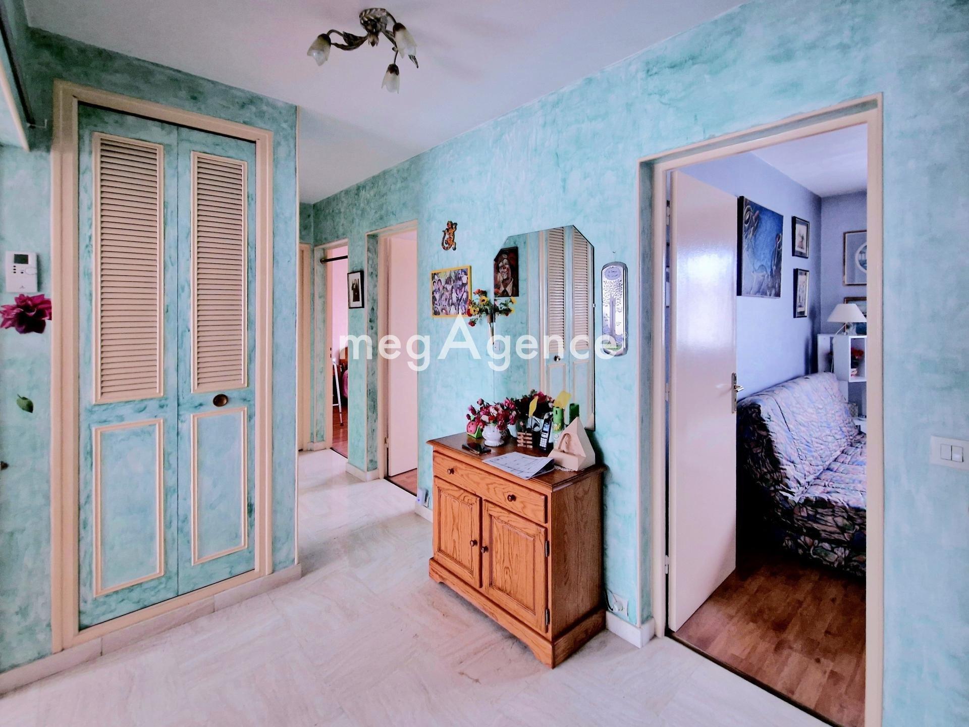 Miniature photo - 6 / 16