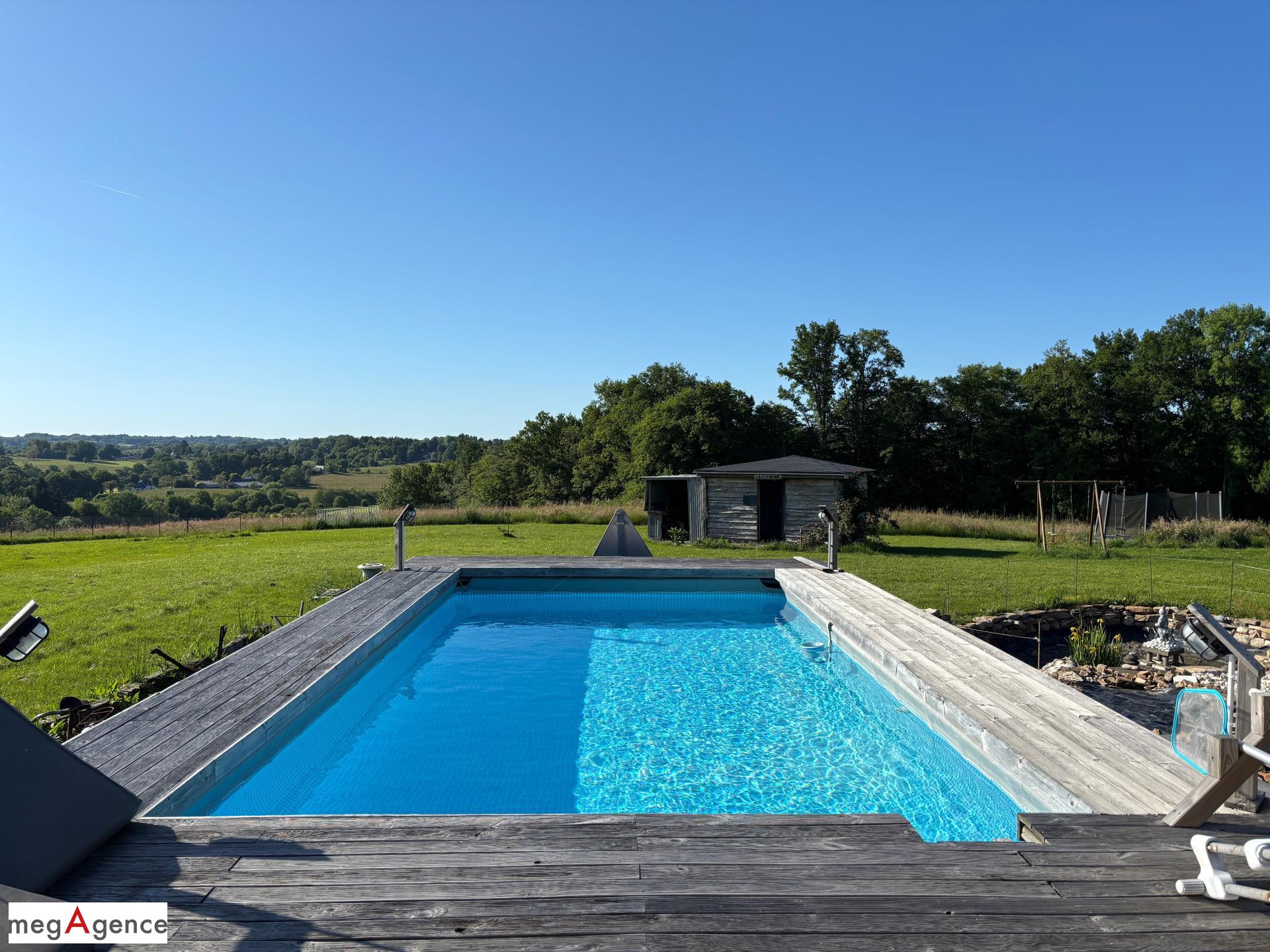 Miniature photo - 2 / 20