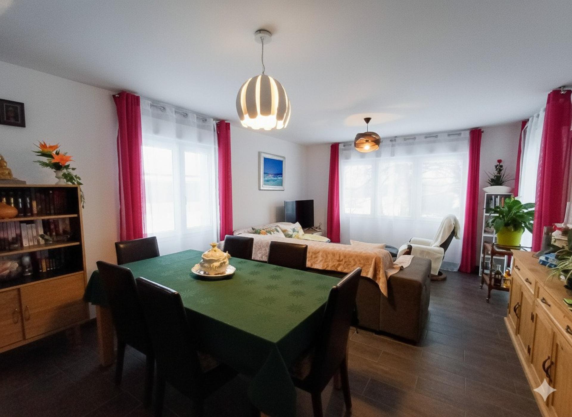 Miniature photo - 2 / 7