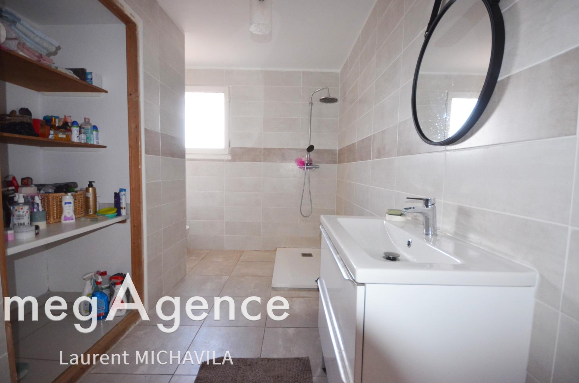 Miniature photo - 10 / 20