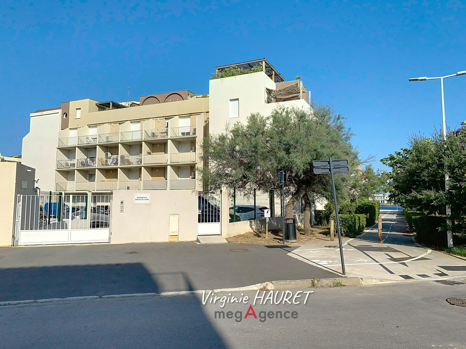 Miniature photo - 14 / 17