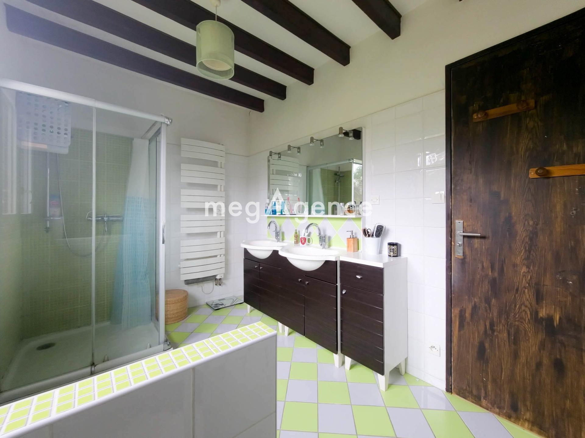 Miniature photo - 8 / 16