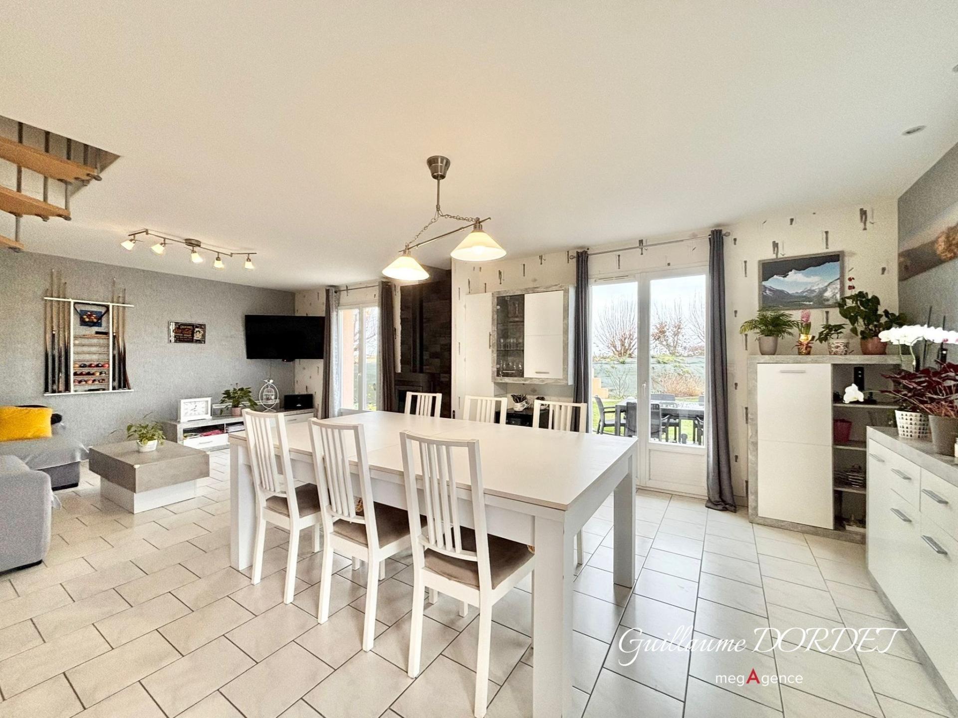 Miniature photo - 6 / 12