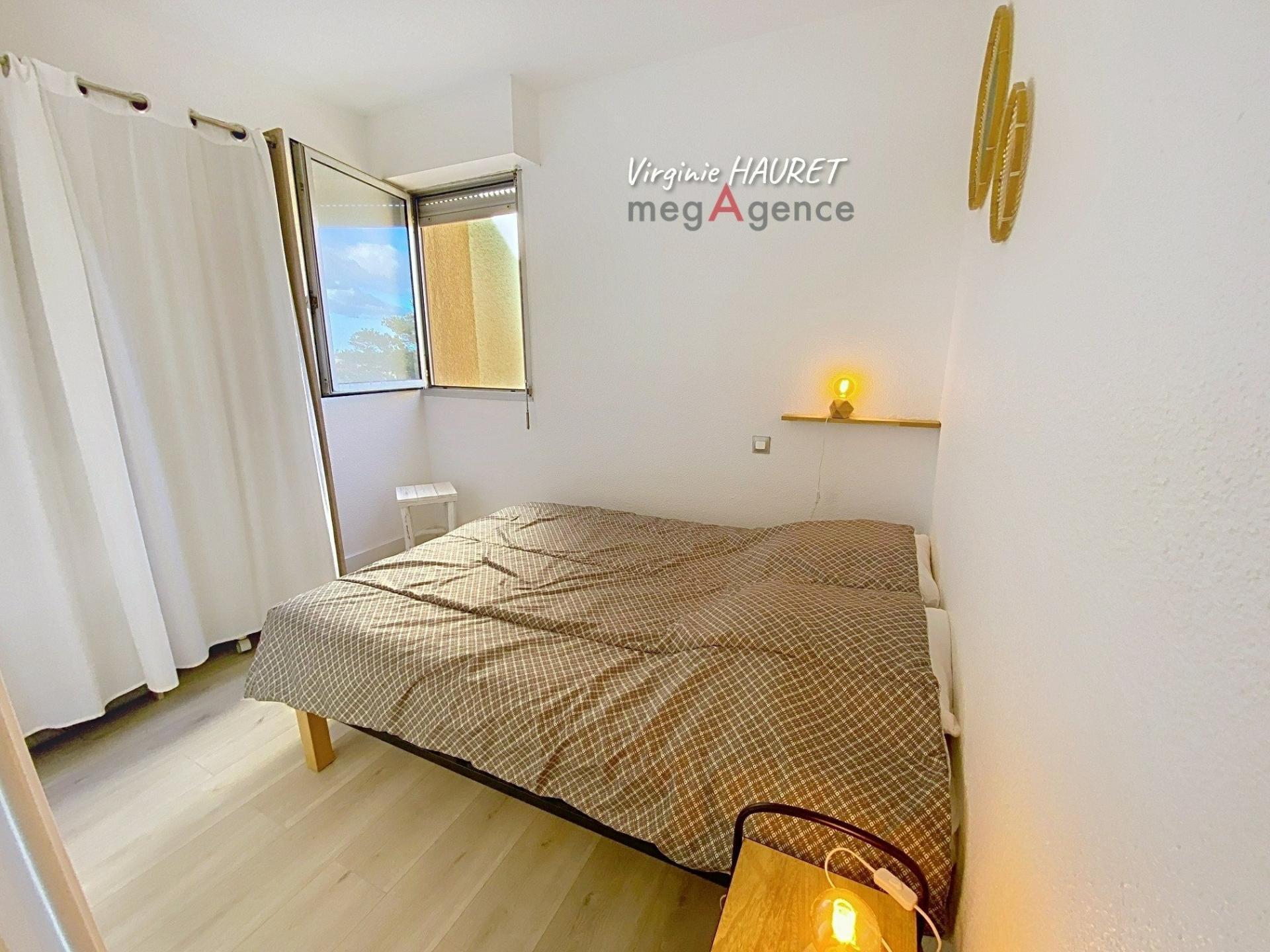 Miniature photo - 9 / 14