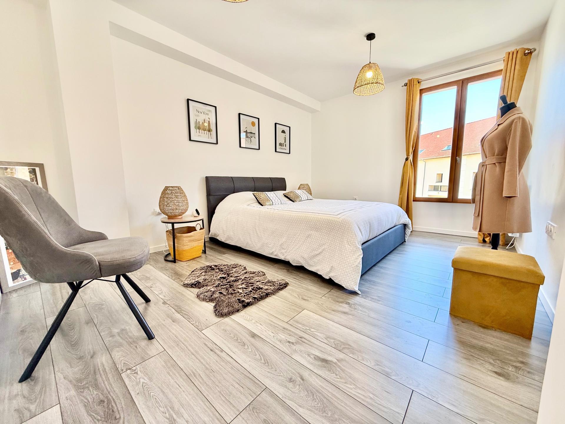 Miniature photo - 7 / 9