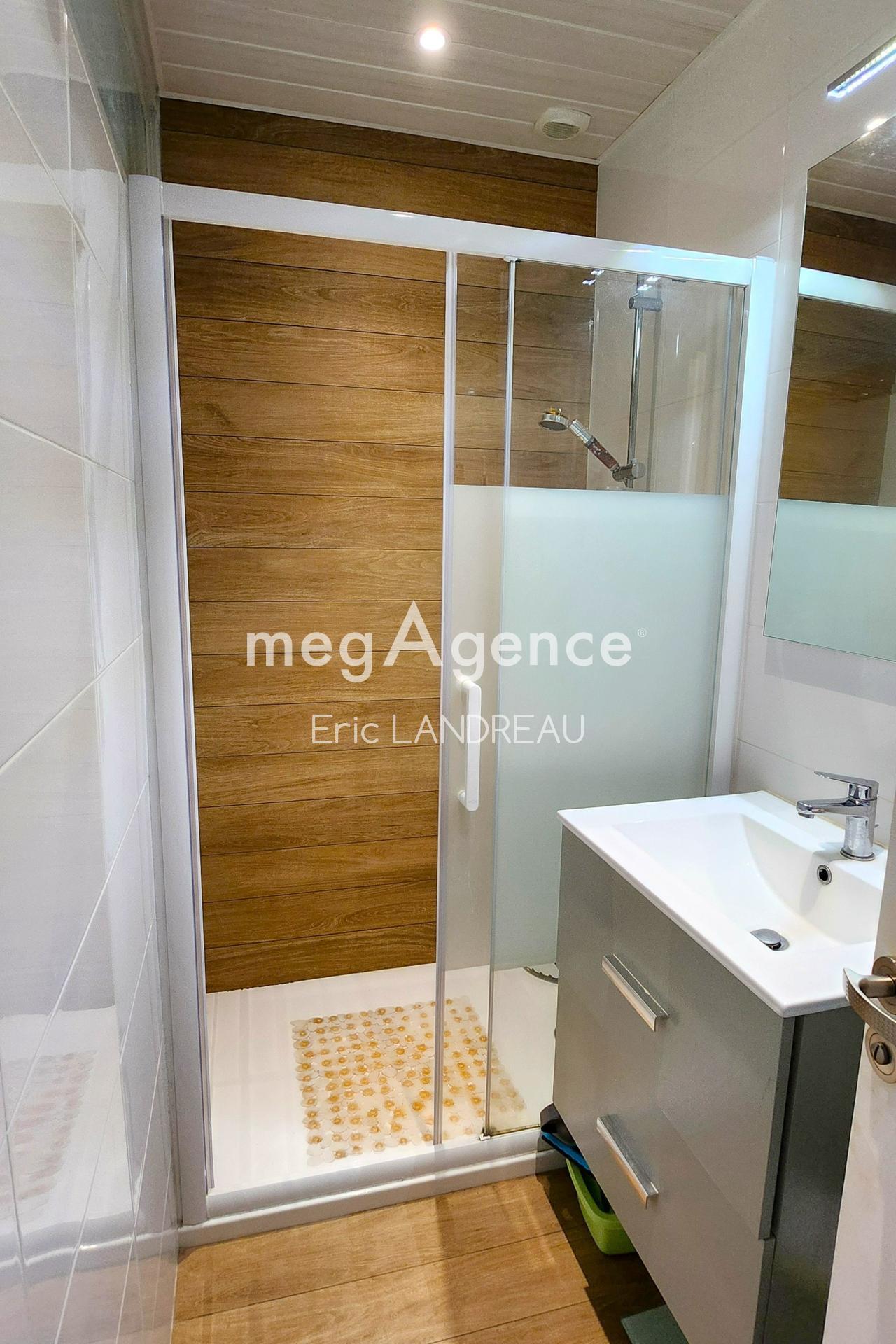 Miniature photo - 6 / 12