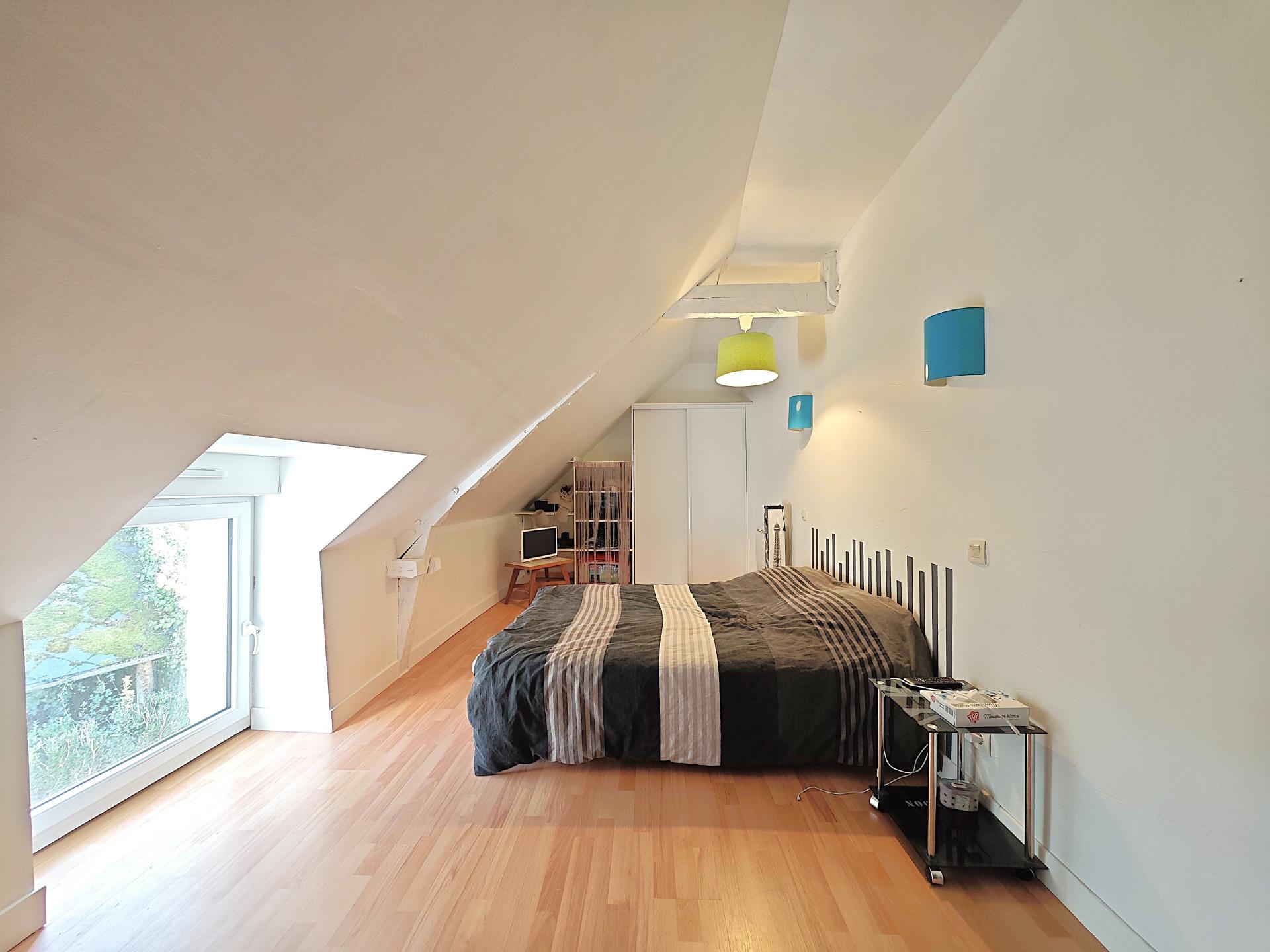 Miniature photo - 10 / 12