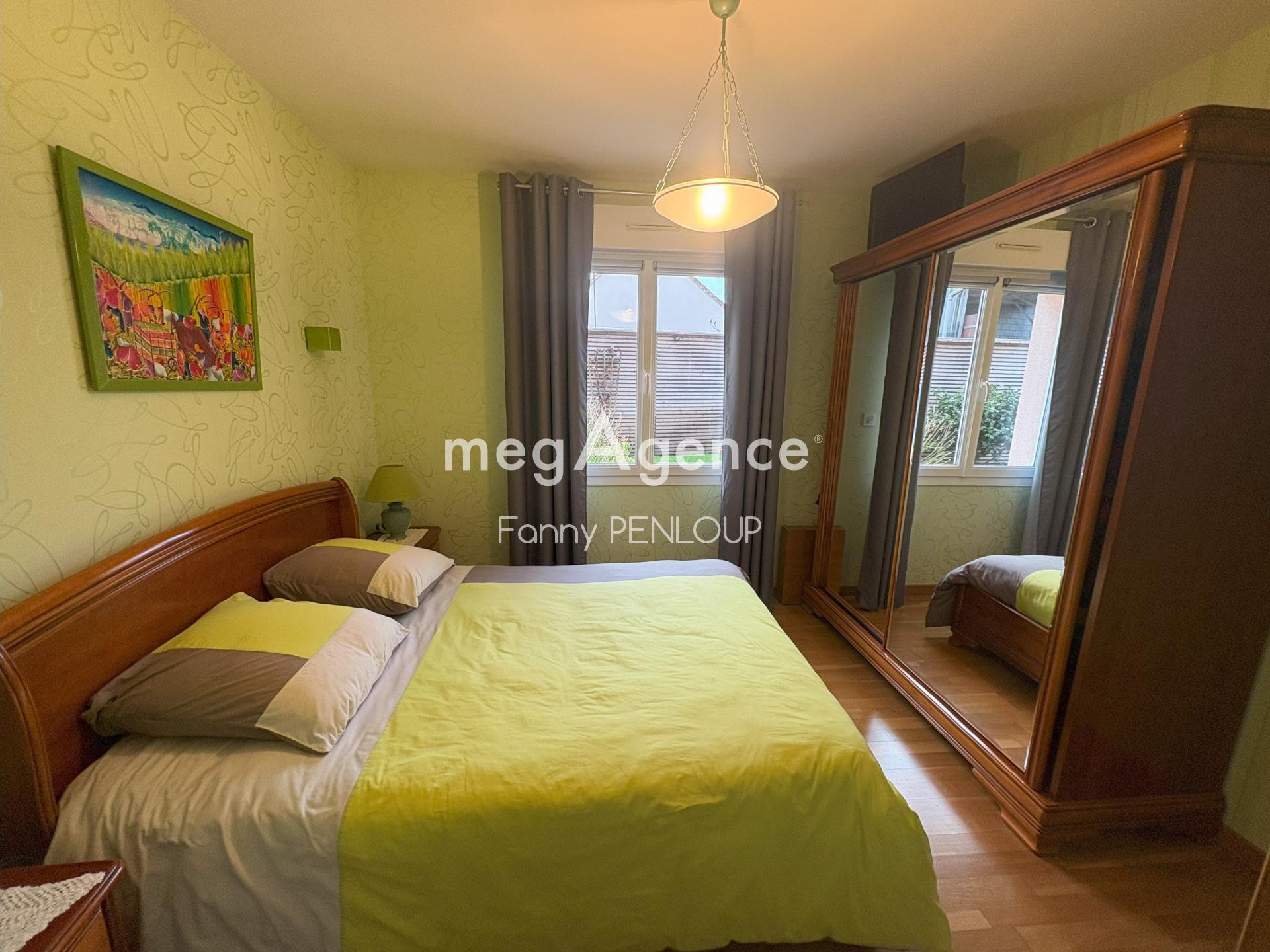 Miniature photo - 9 / 16