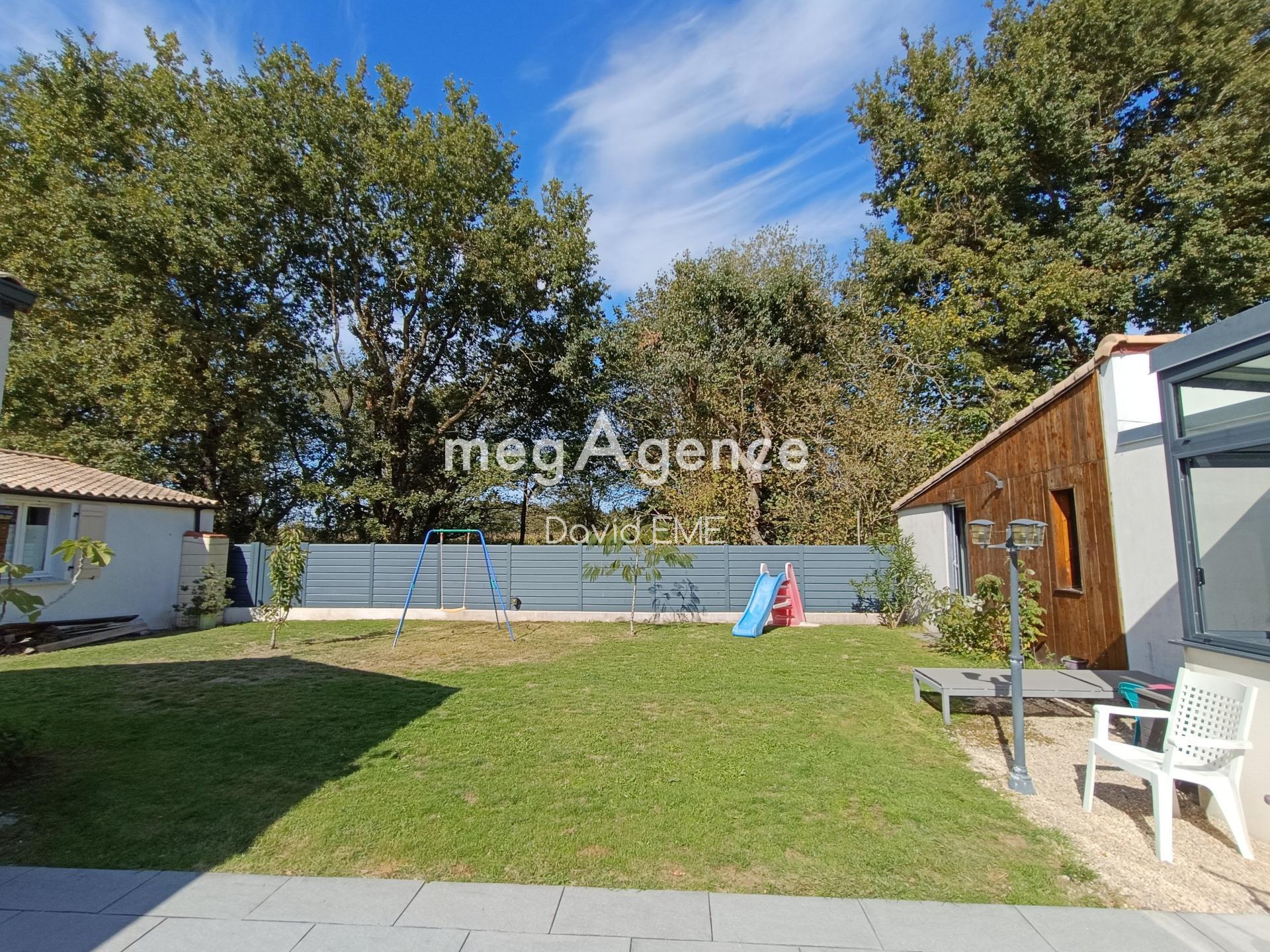 Miniature photo - 2 / 13