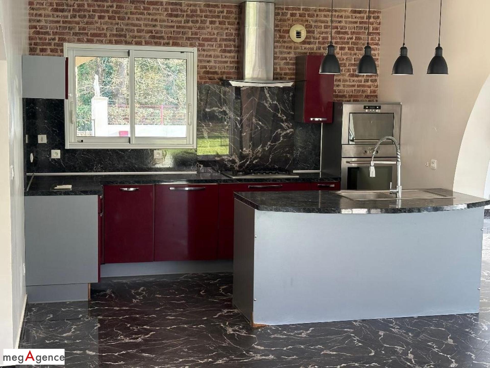 Miniature photo - 8 / 11